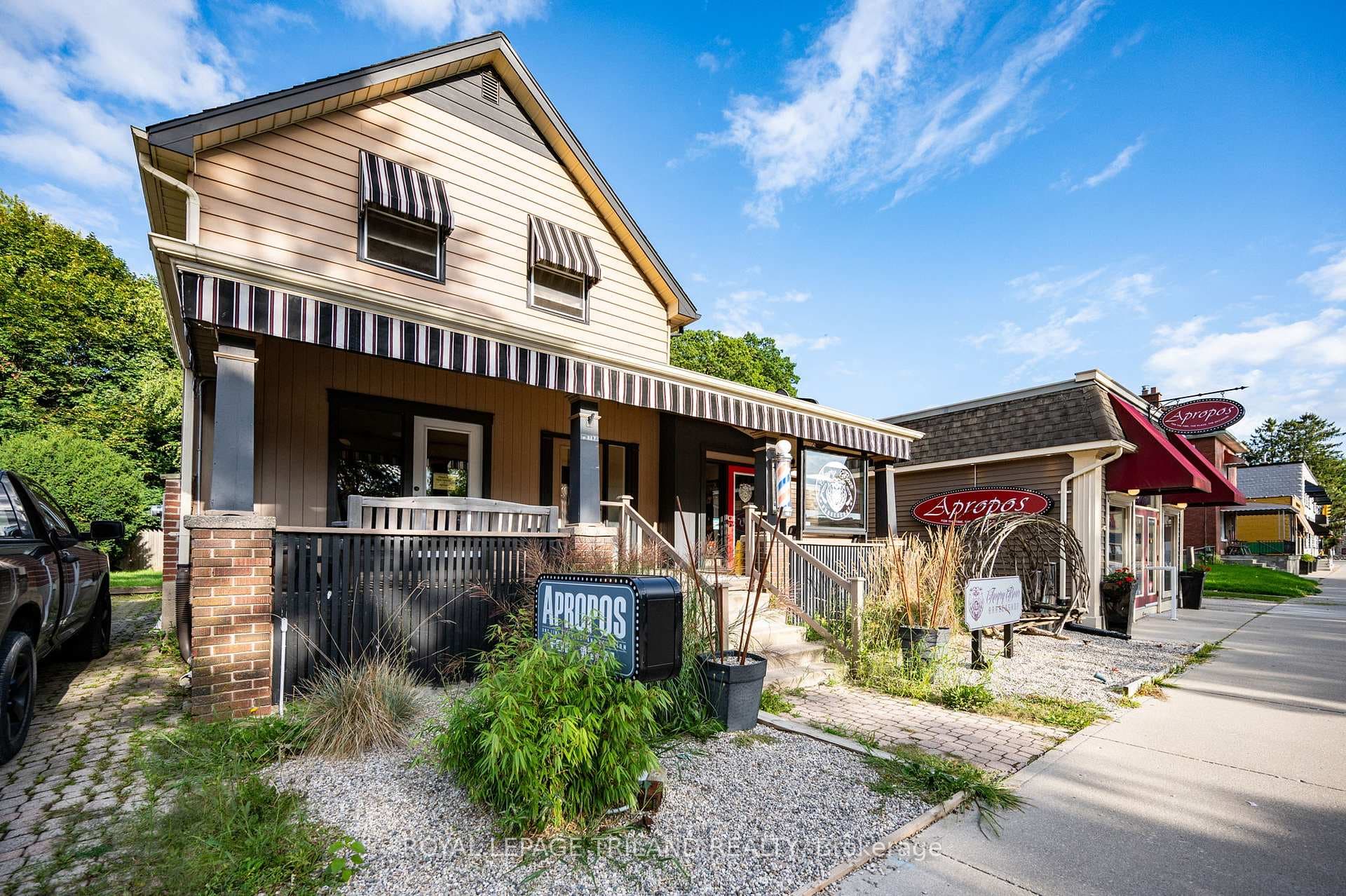 227 Colborne Street photo 1