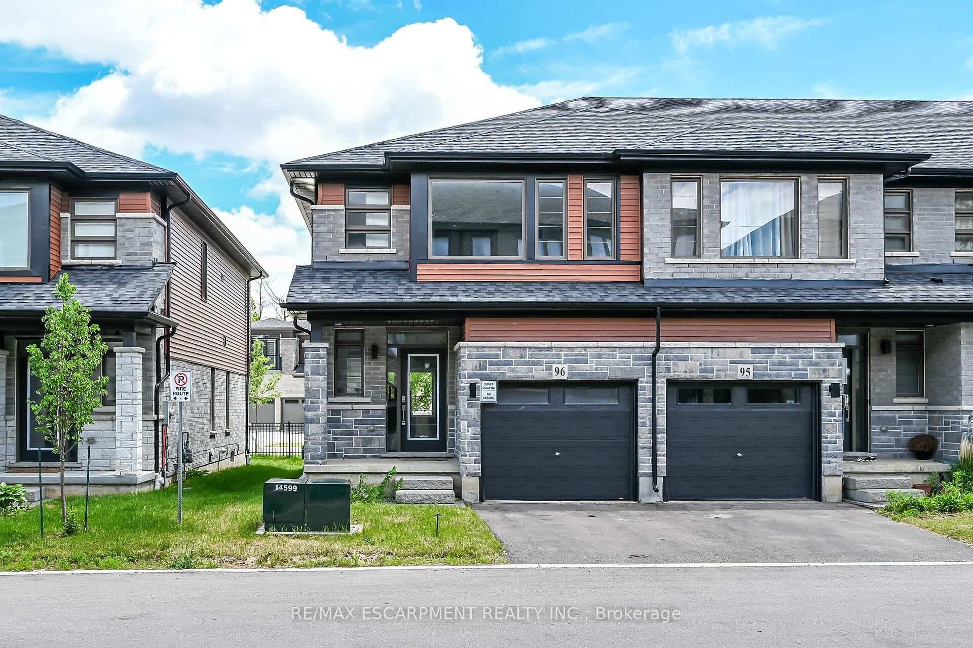 120 Court Drive Unit 96 photo 1