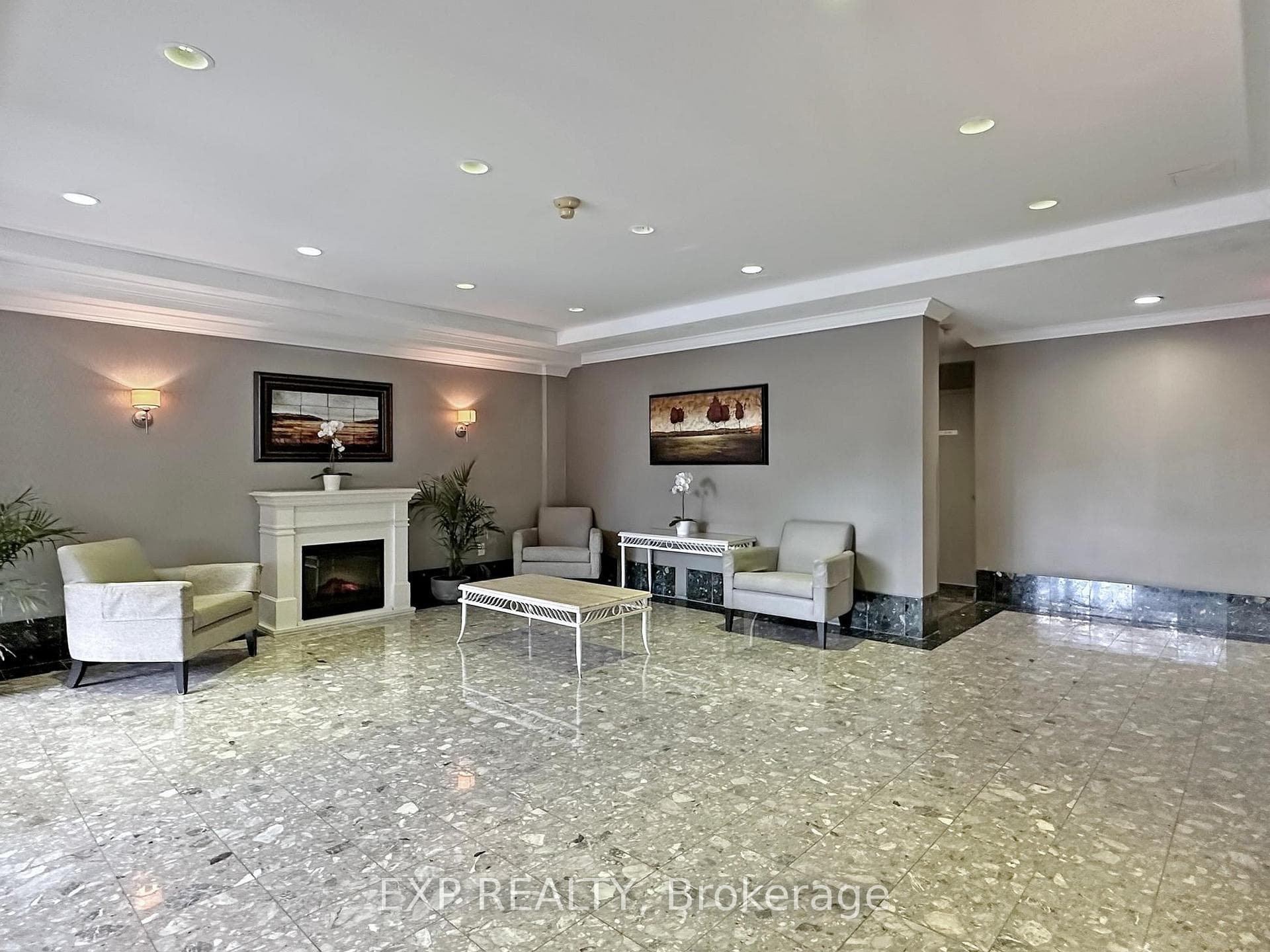 3 Greystone Walk Drive Unit 822 photo 3