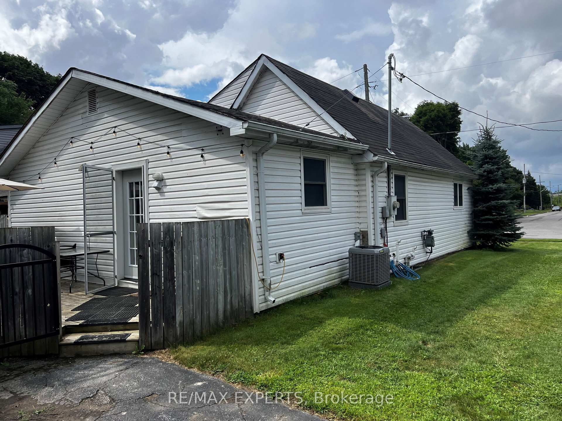 20 Alfred Street photo 1