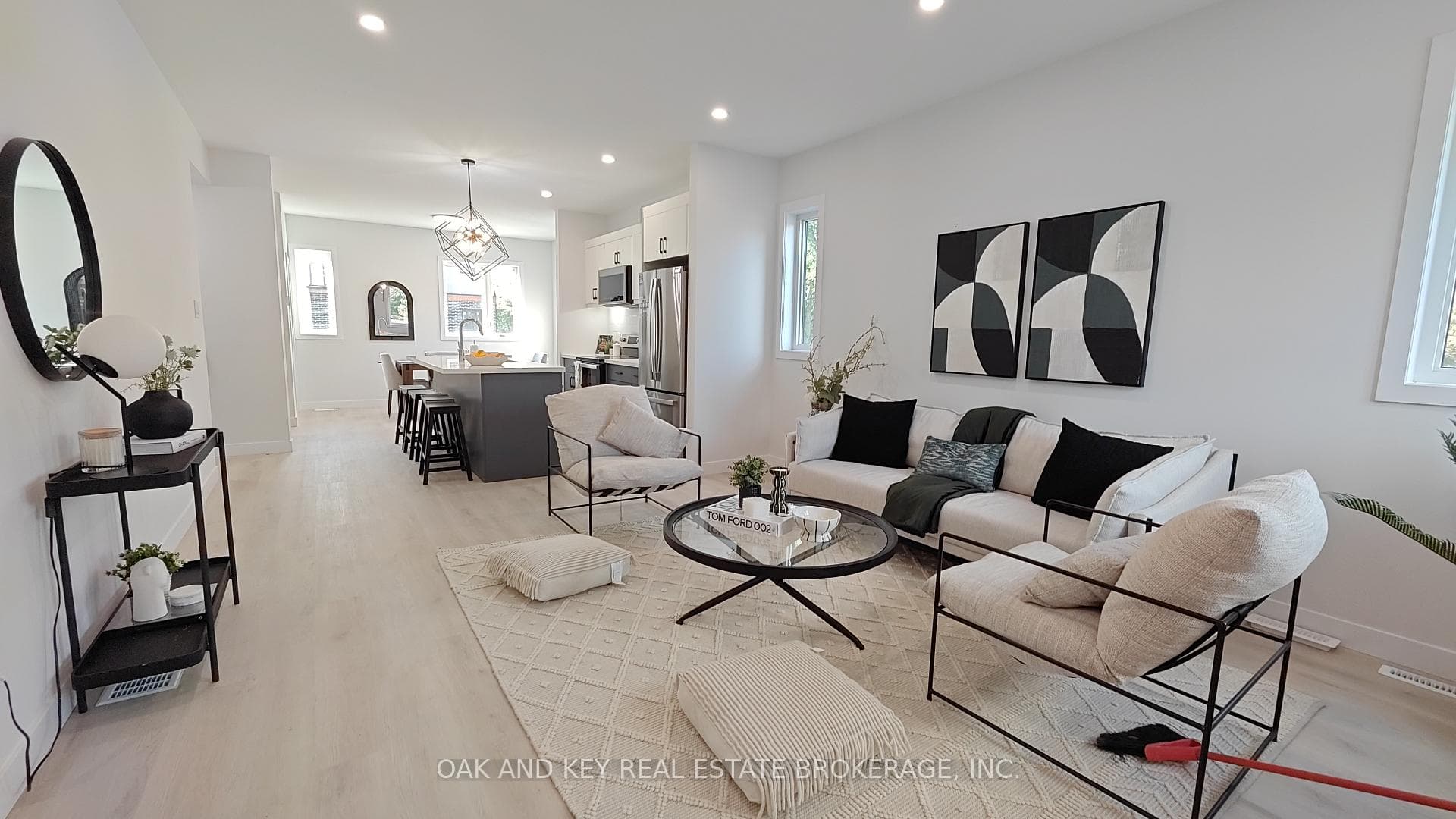 1208 Fanshawe Park Road Unit 9 photo 3