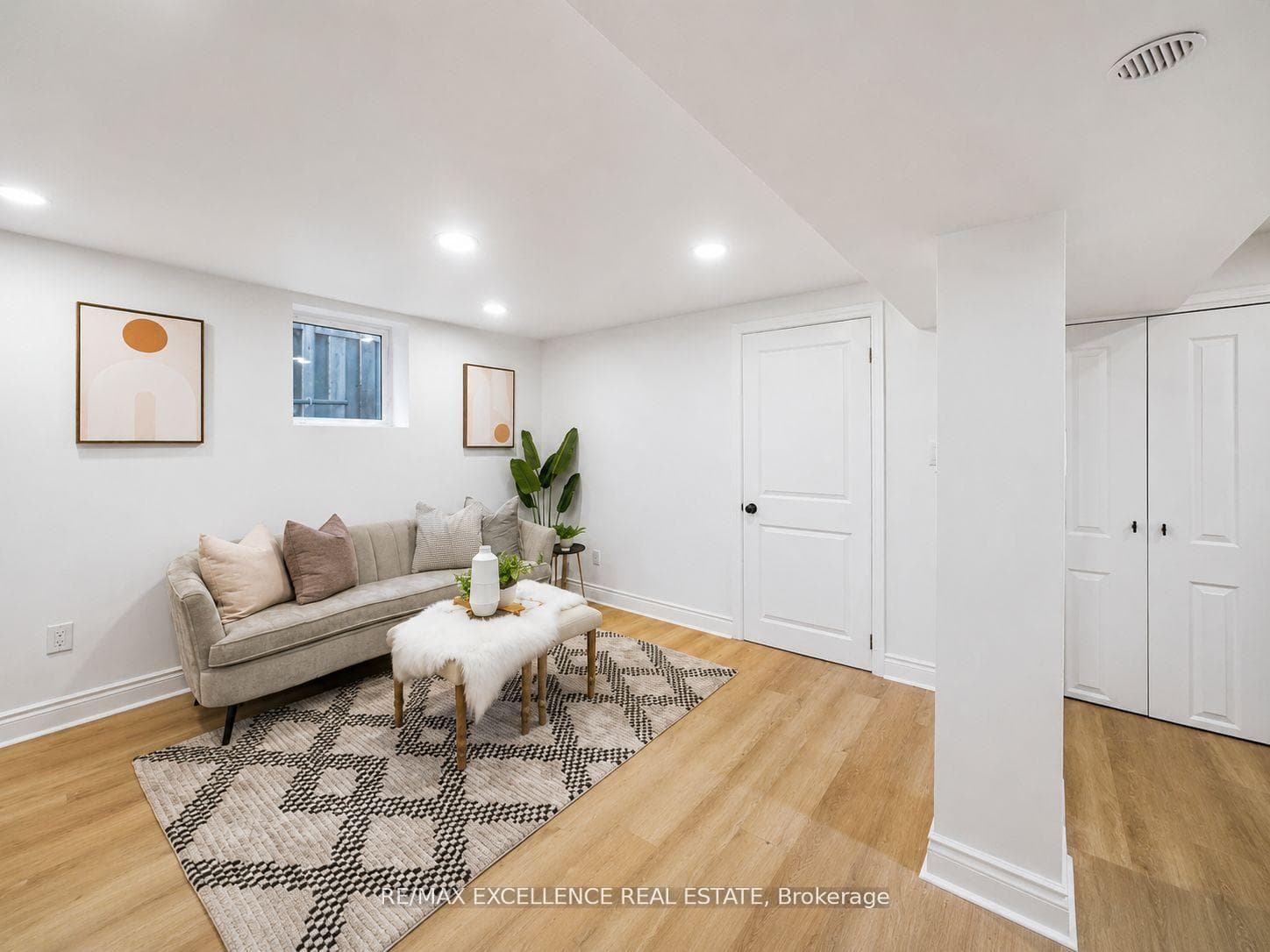 627 Upper Sherman Avenue photo 19