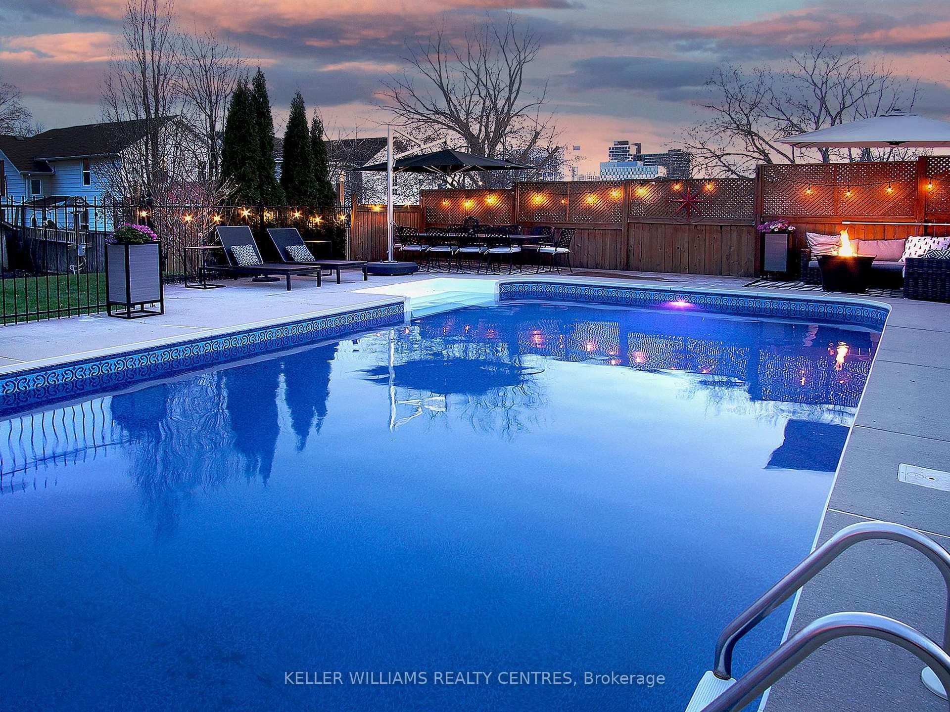 300 William Street photo 32