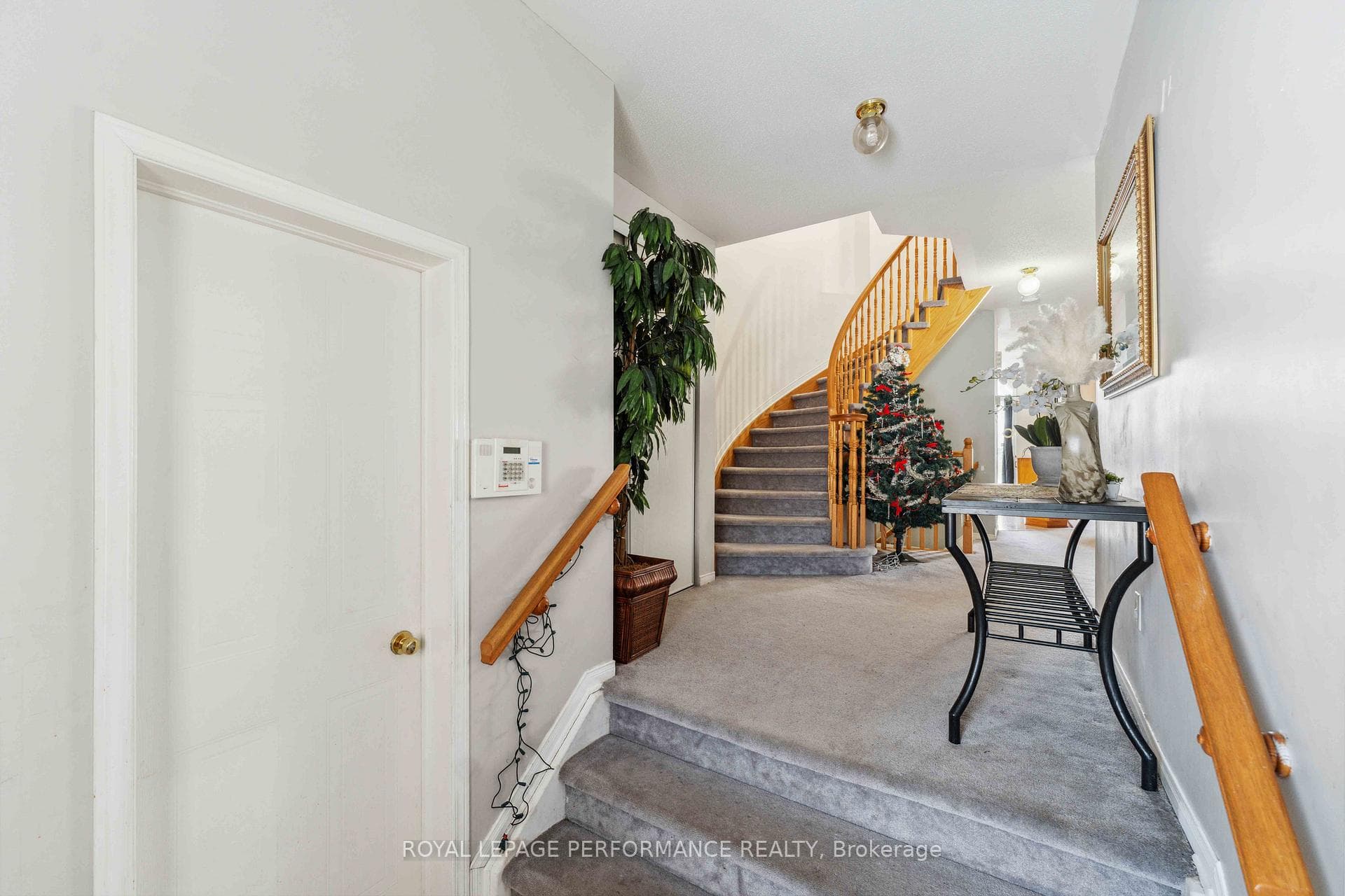 2078 Liska Street photo 4