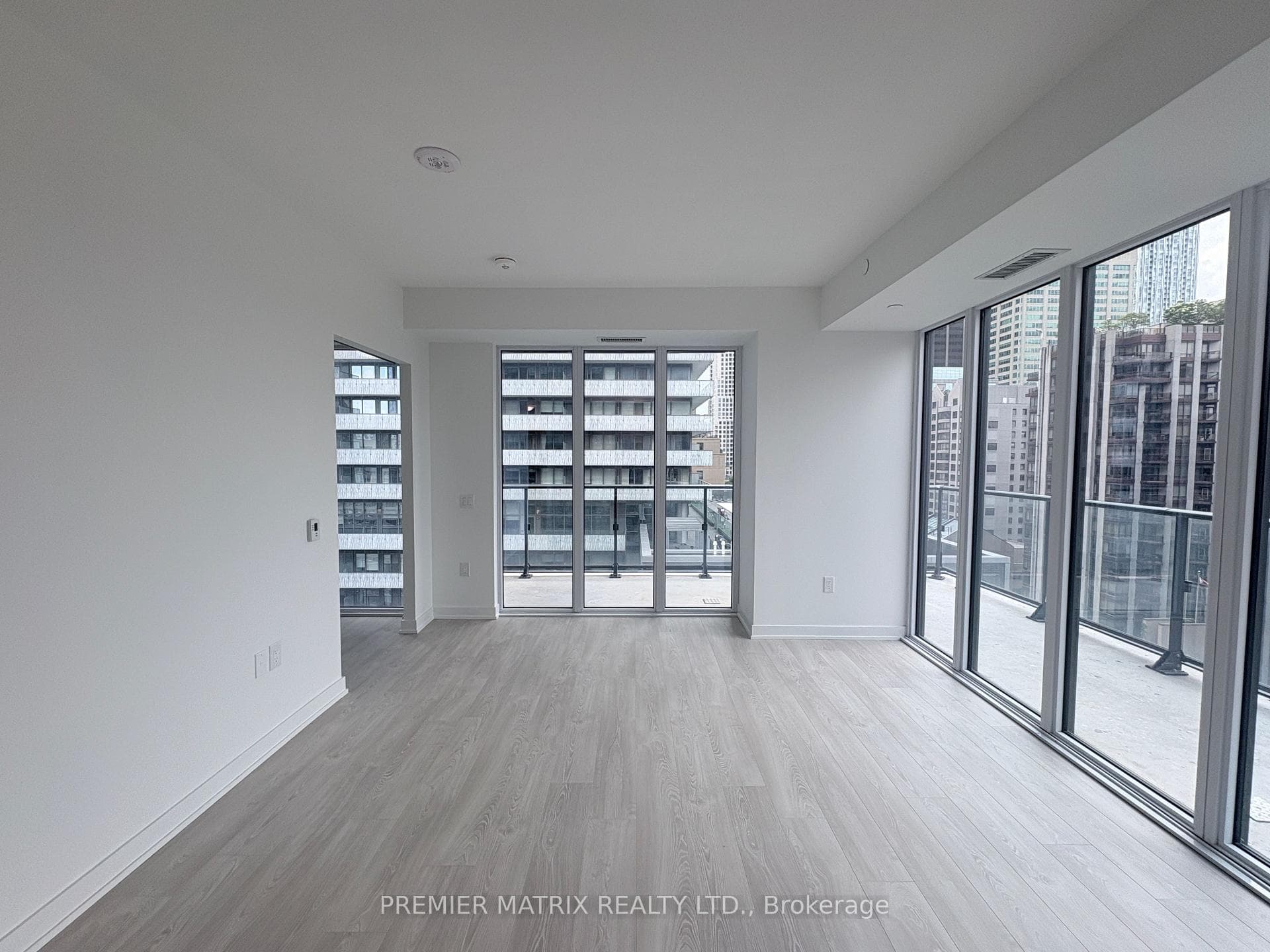 634 Church Street Unit 1403 photo 9