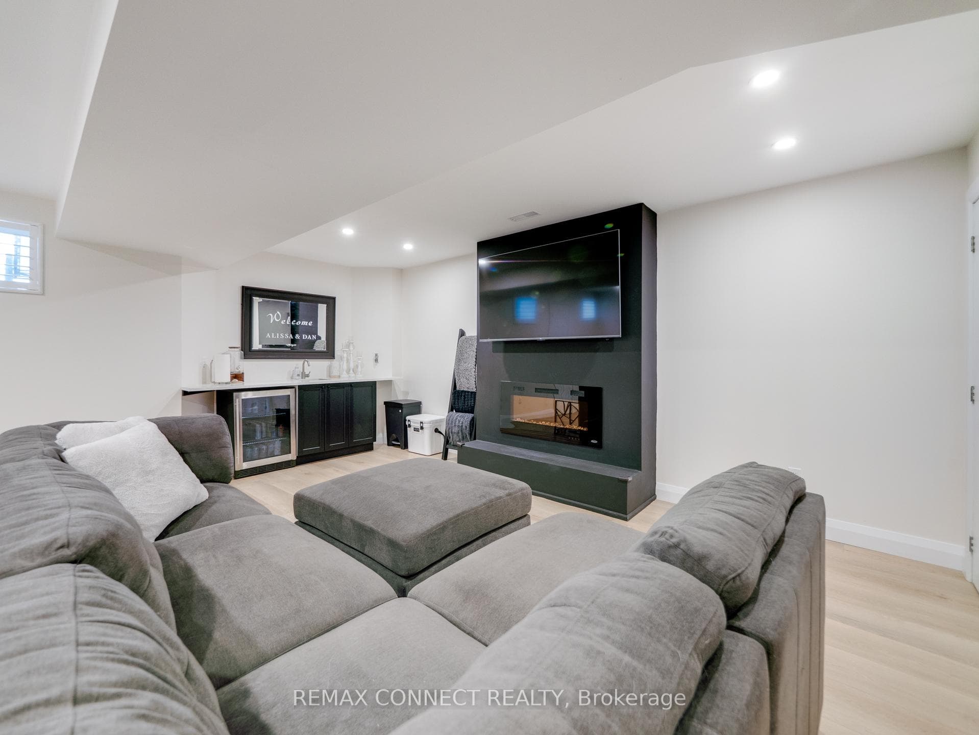 63 Jevons Drive photo 26