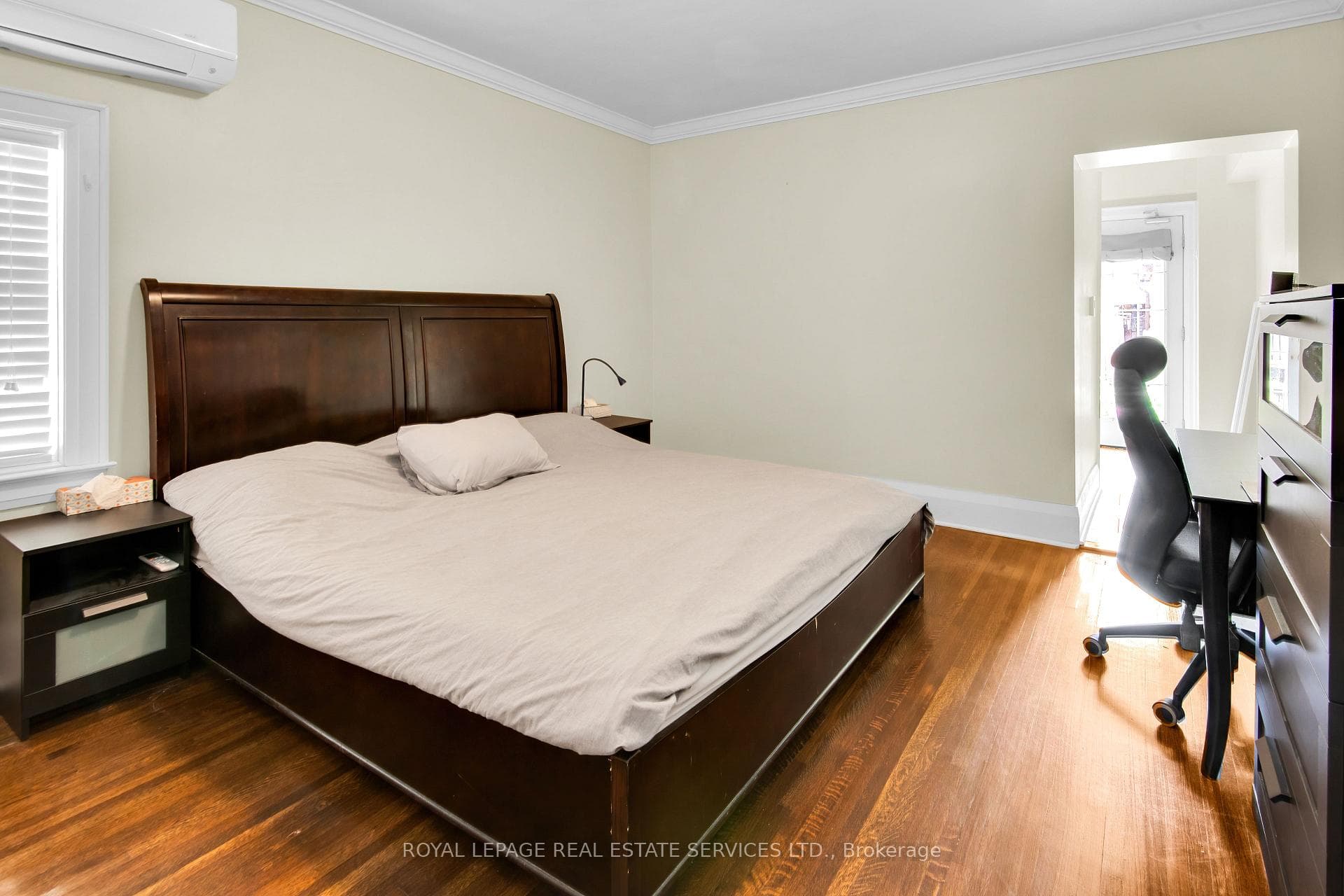 25 Braemar Avenue Unit Main photo 30