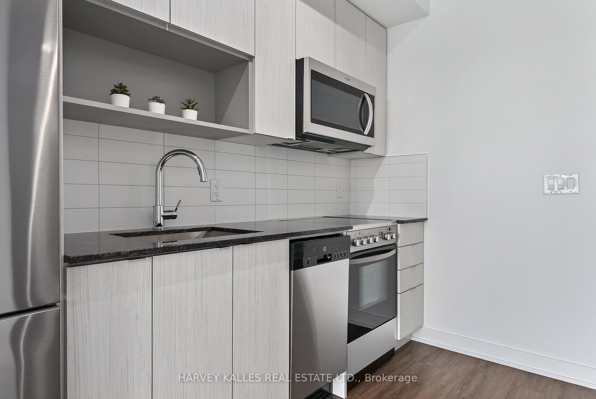 630 Greenwood Avenue Unit 503 photo 11