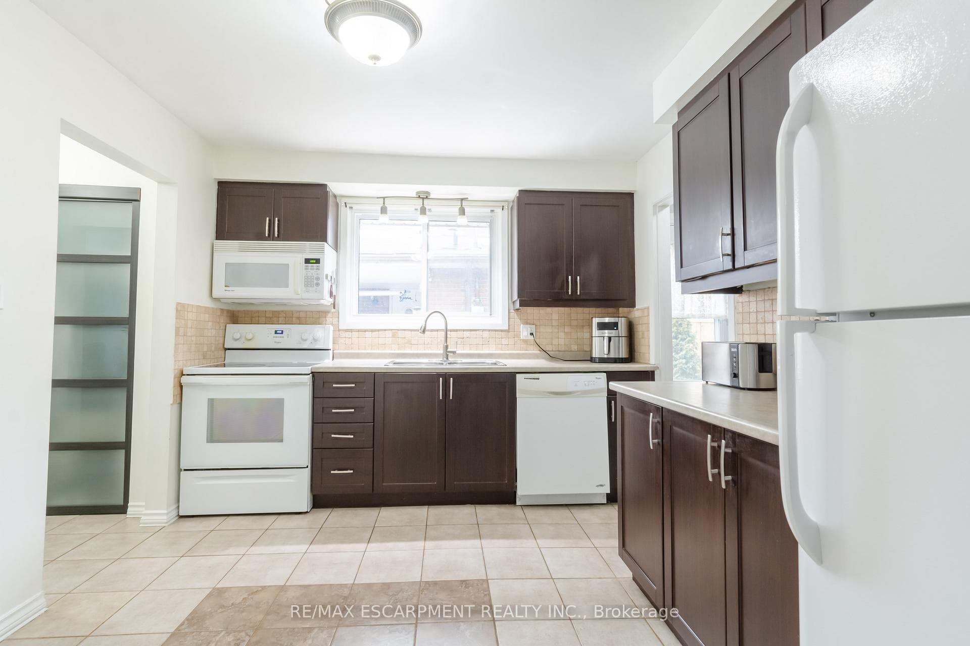 117 Anna Capri Drive photo 10
