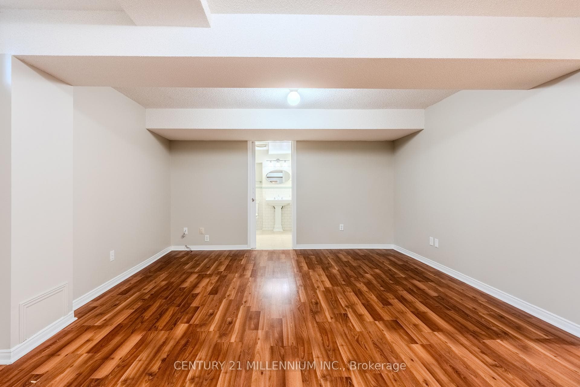 60 Ofield Road photo 28