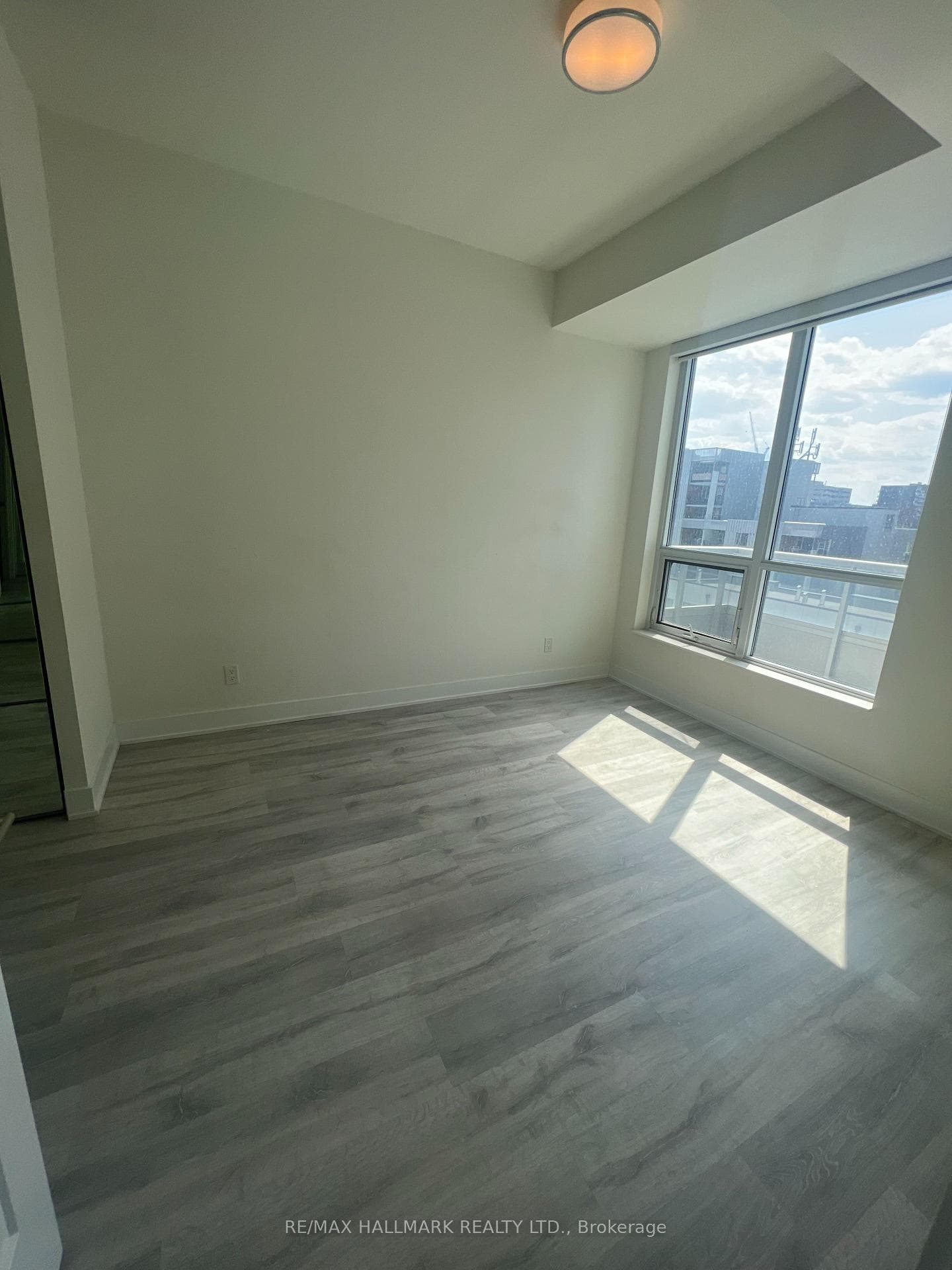 38 Cameron Street Unit 501 photo 12