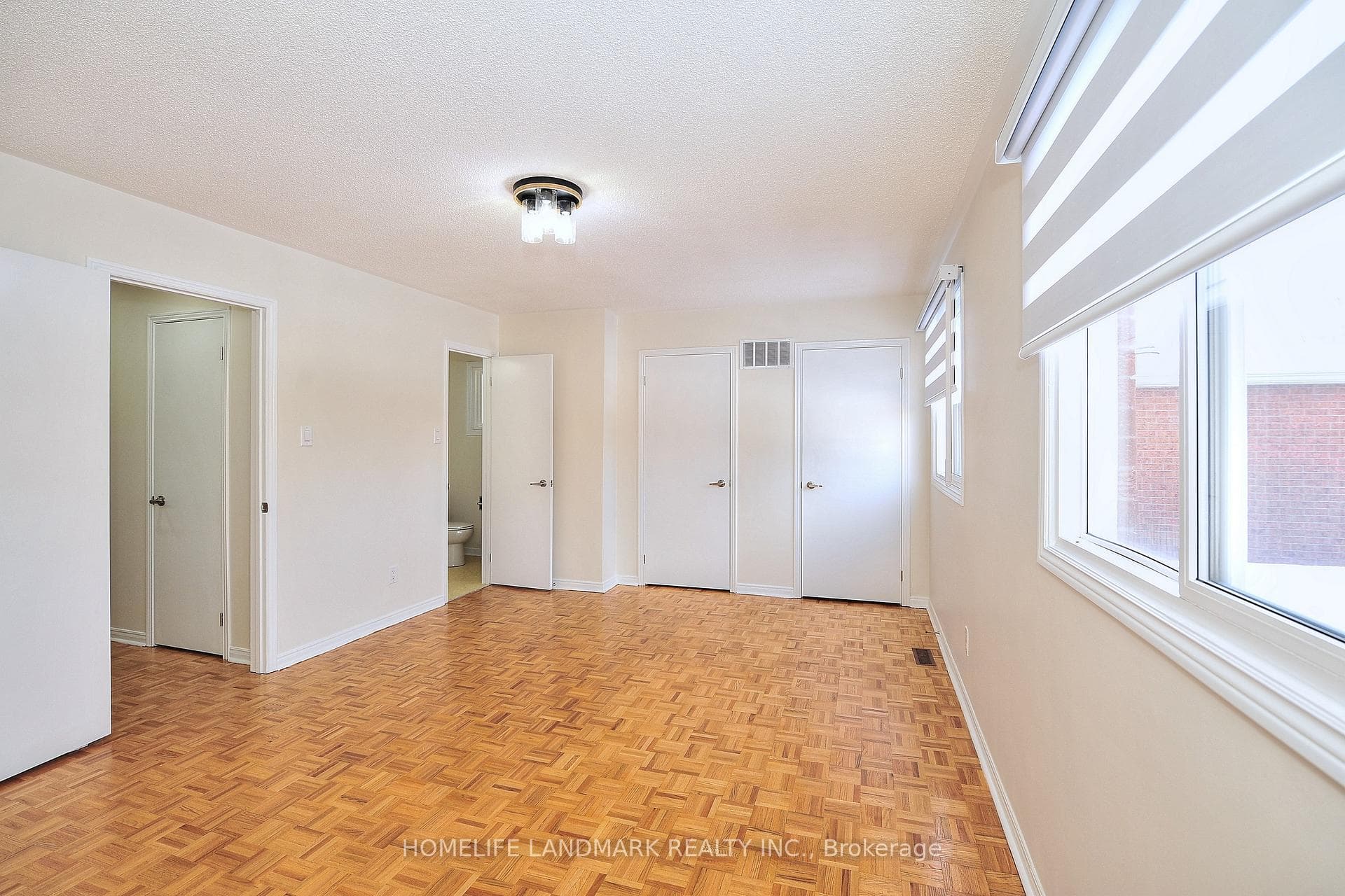 64 Danjohn Crescent photo 29