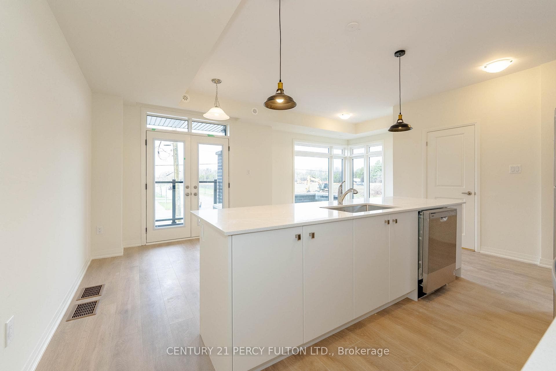 38 Emmas Way photo 11