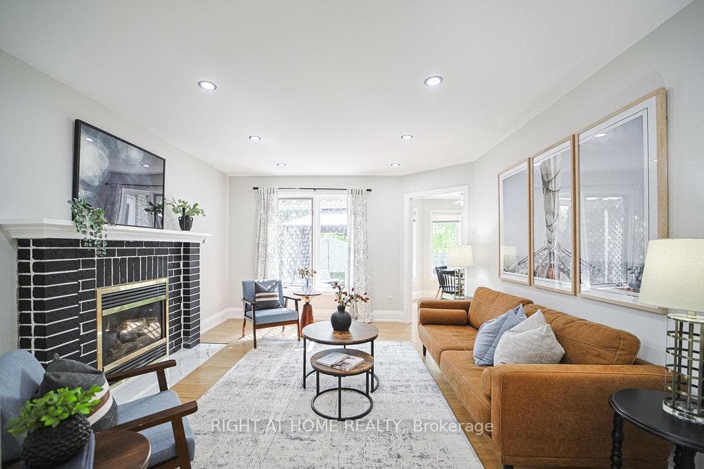 47 Blackfriar Lane photo 18