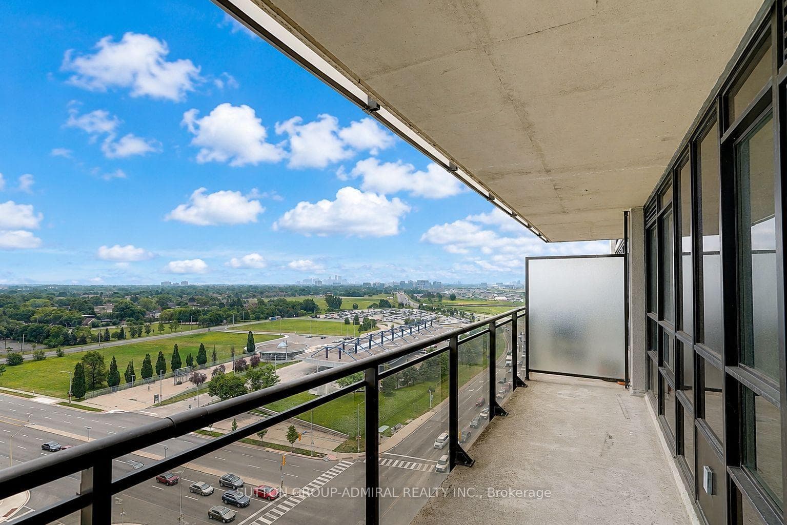 1060 Sheppard Avenue Unit 1408 photo 31