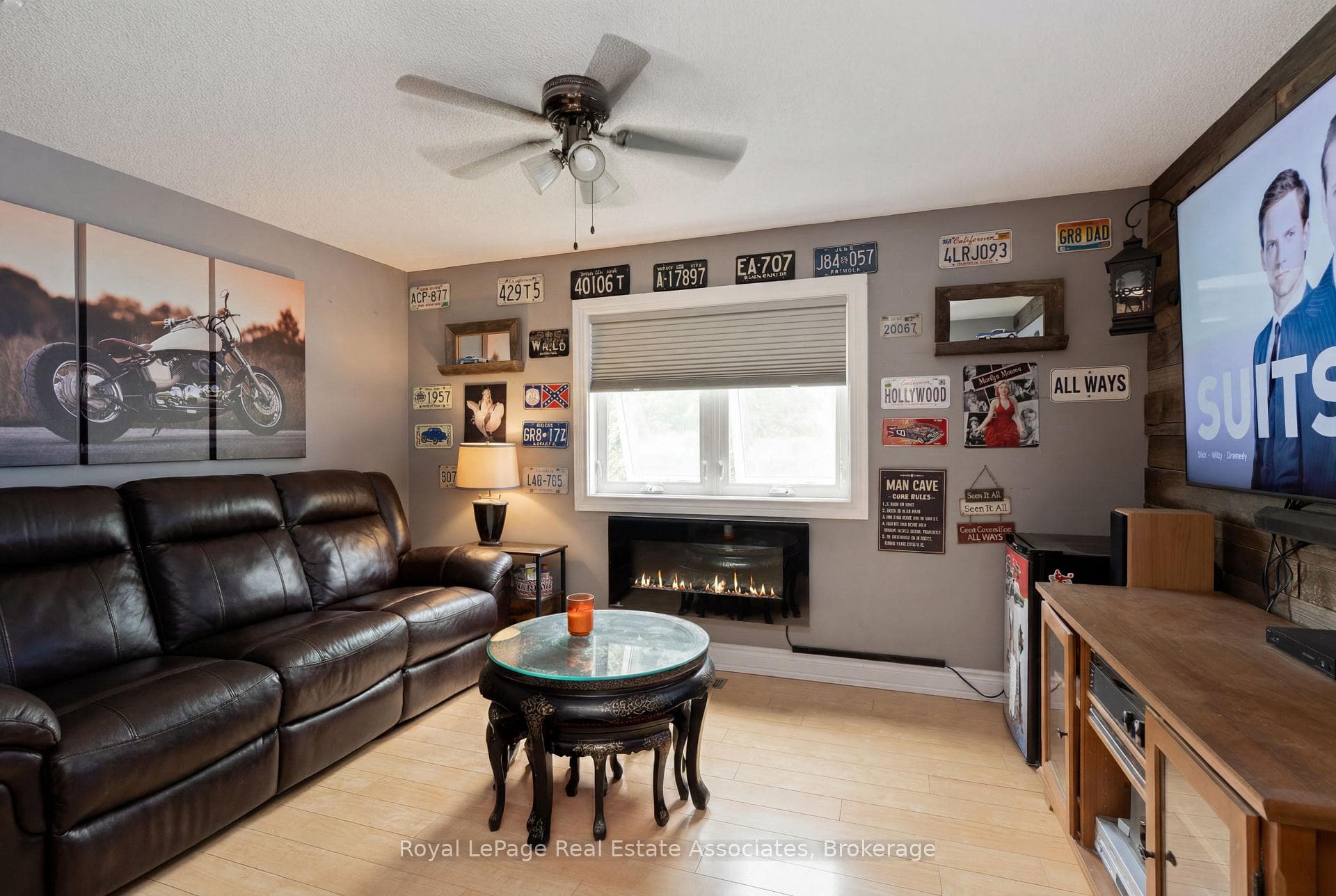 11 Tamarack Court photo 13