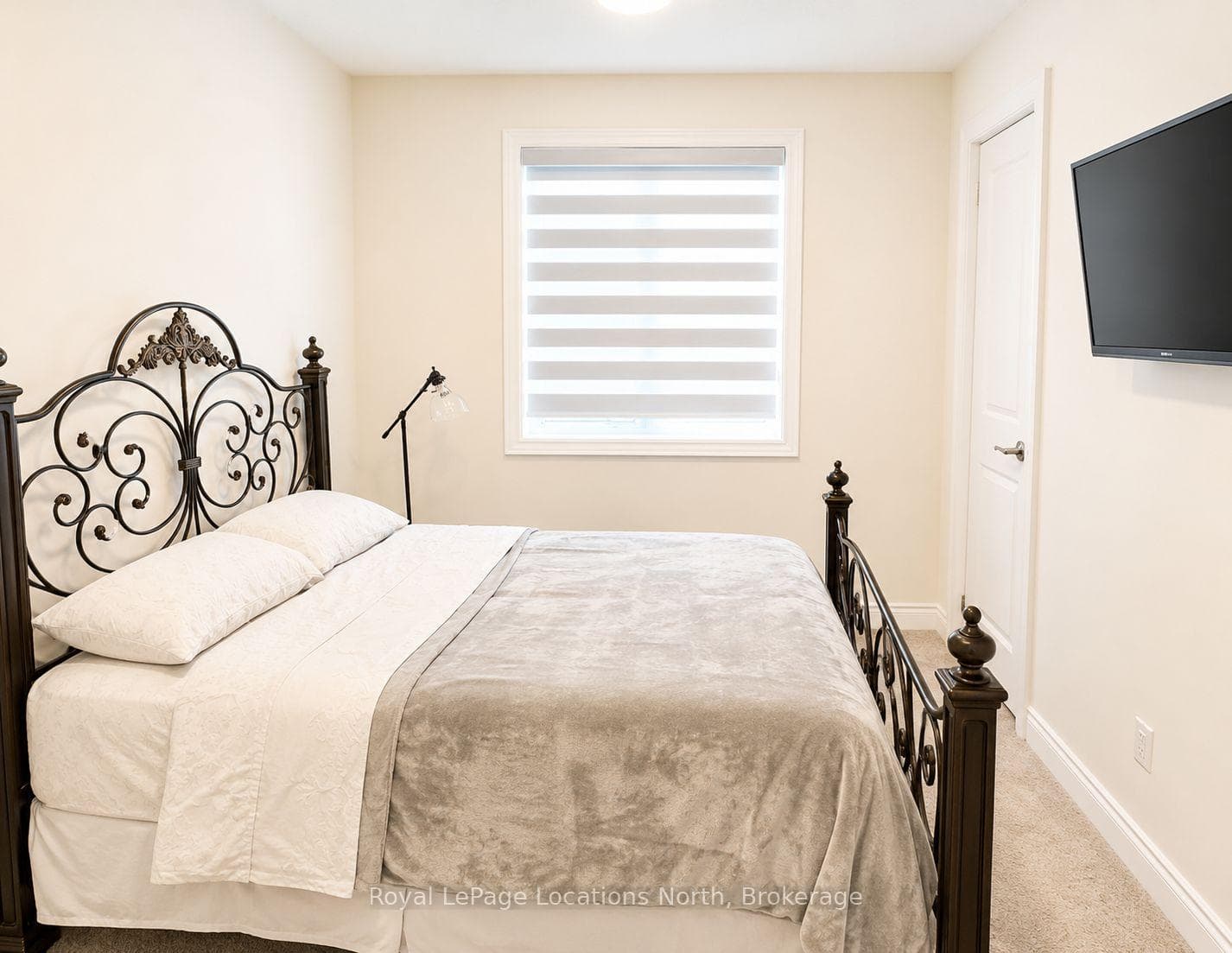 316 Ramblewood Drive photo 8