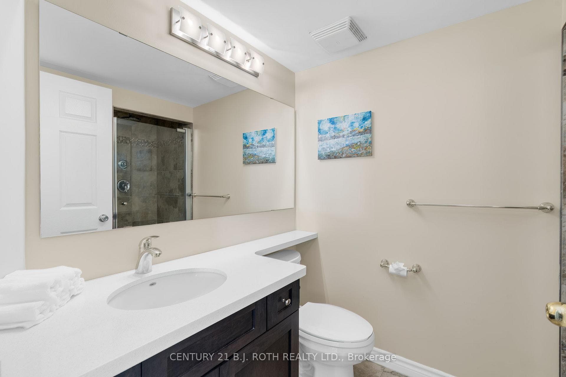 140 Dunlop Street Unit 907 photo 17