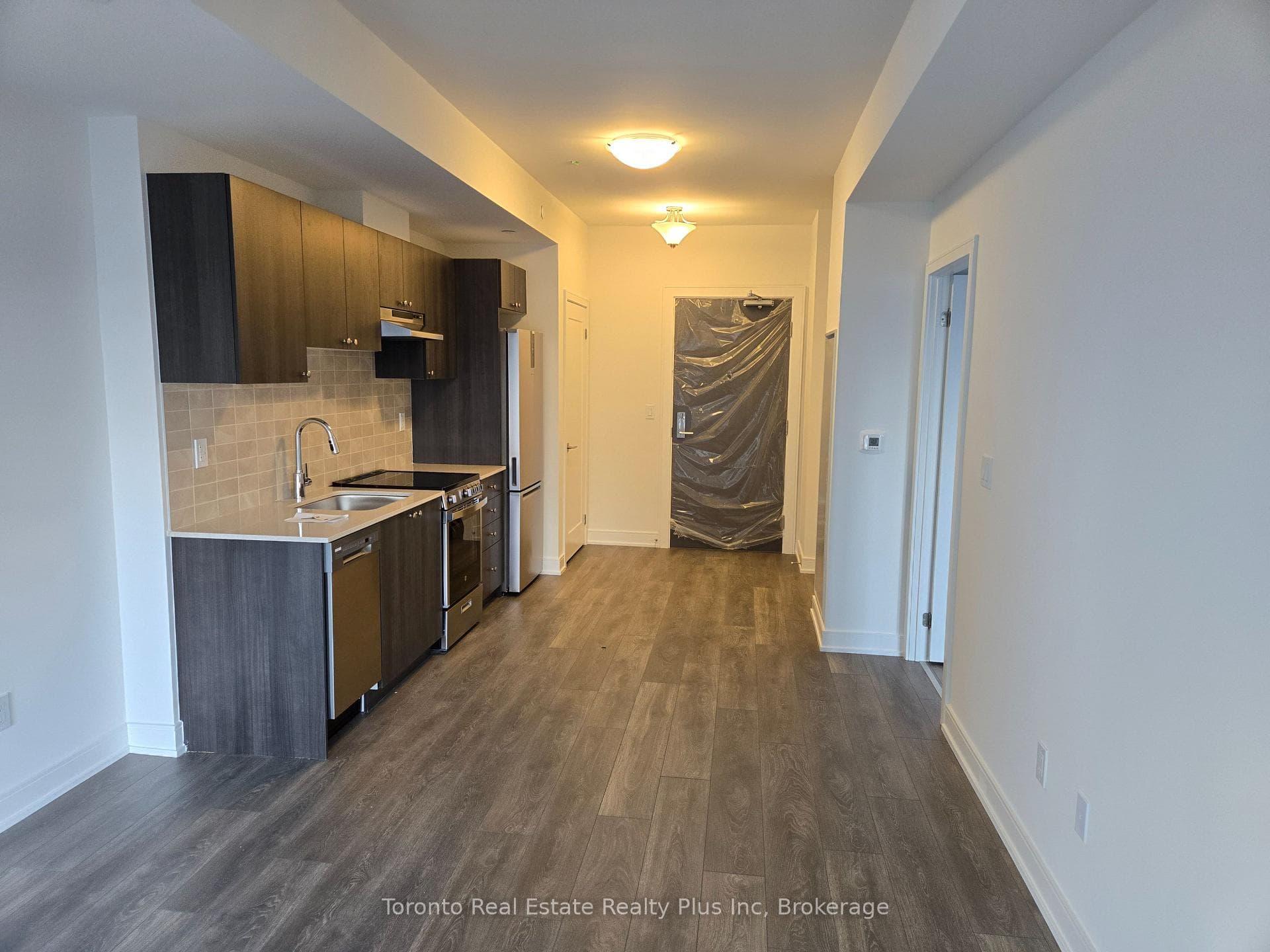 705 Davis Drive Unit 605 photo 12