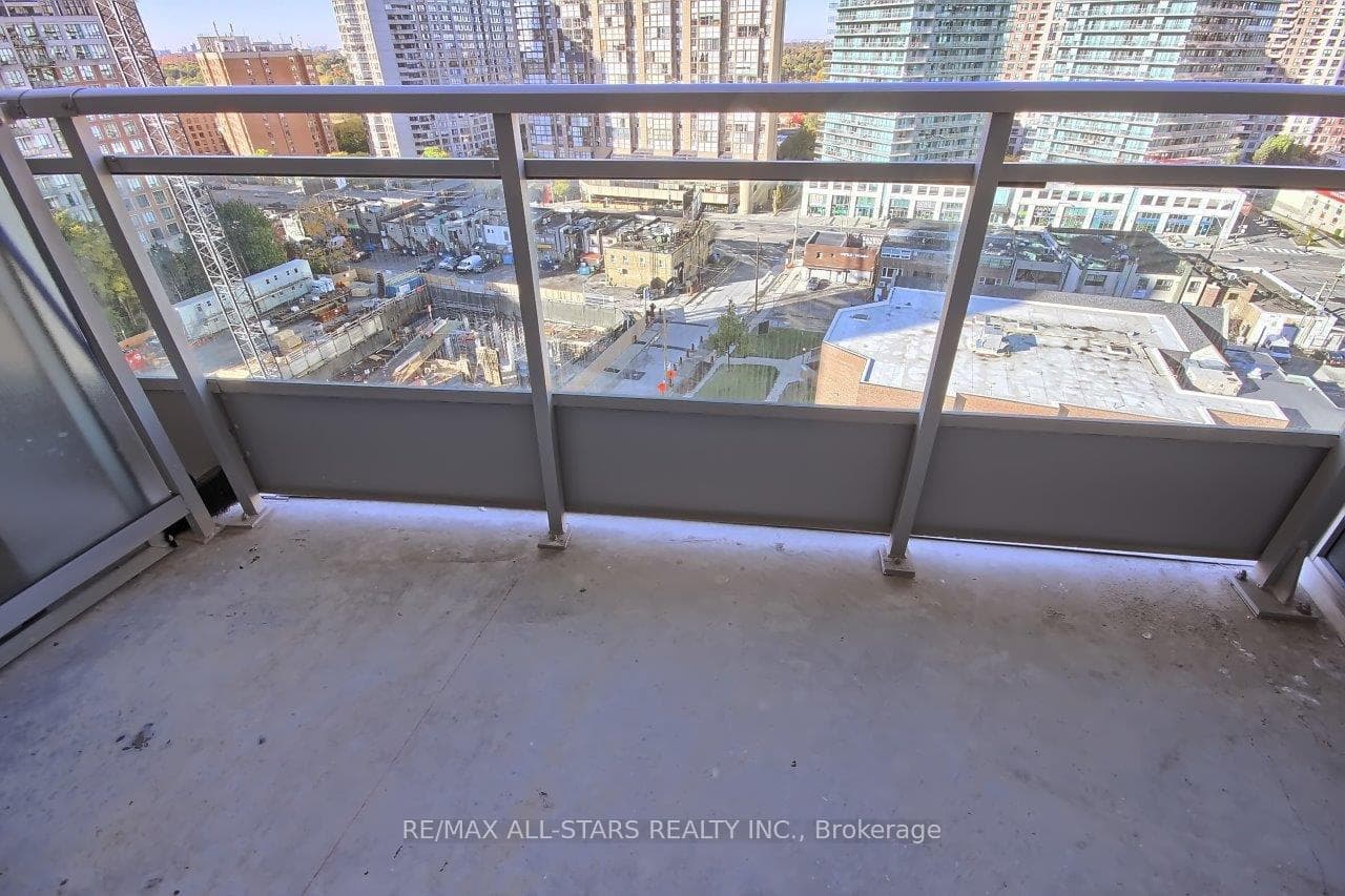 18 Holmes Avenue Unit 1207 photo 20