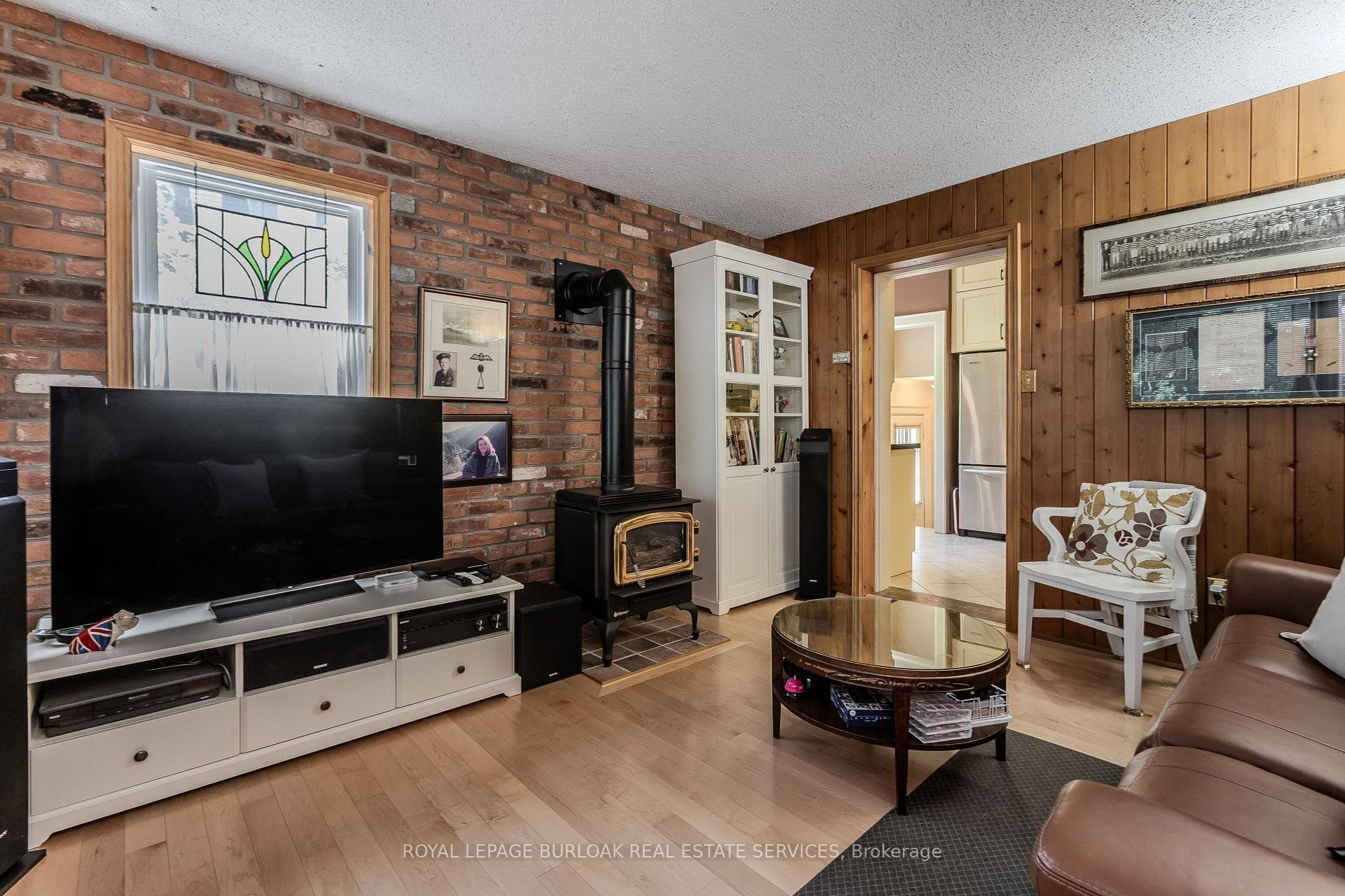 569 Locust Street photo 18