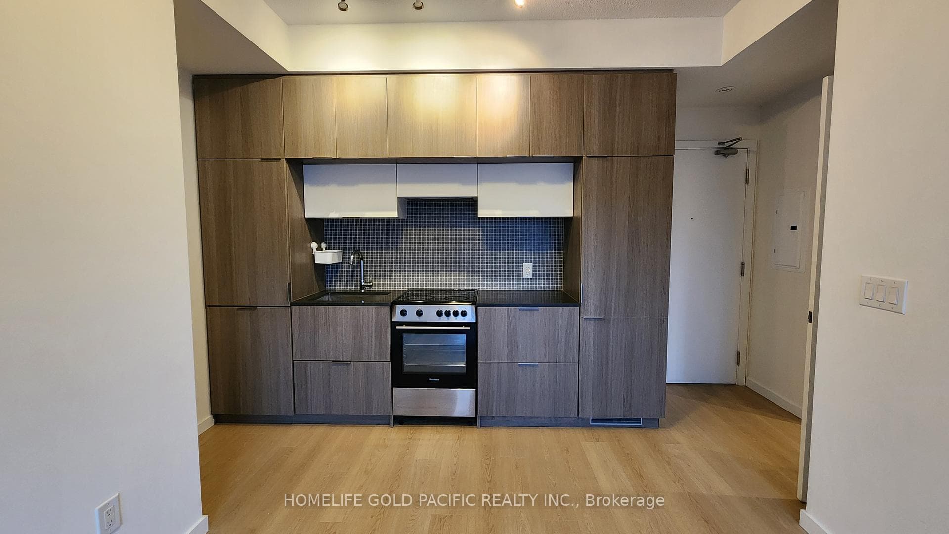 159 Dundas Street Unit 1208 photo 6