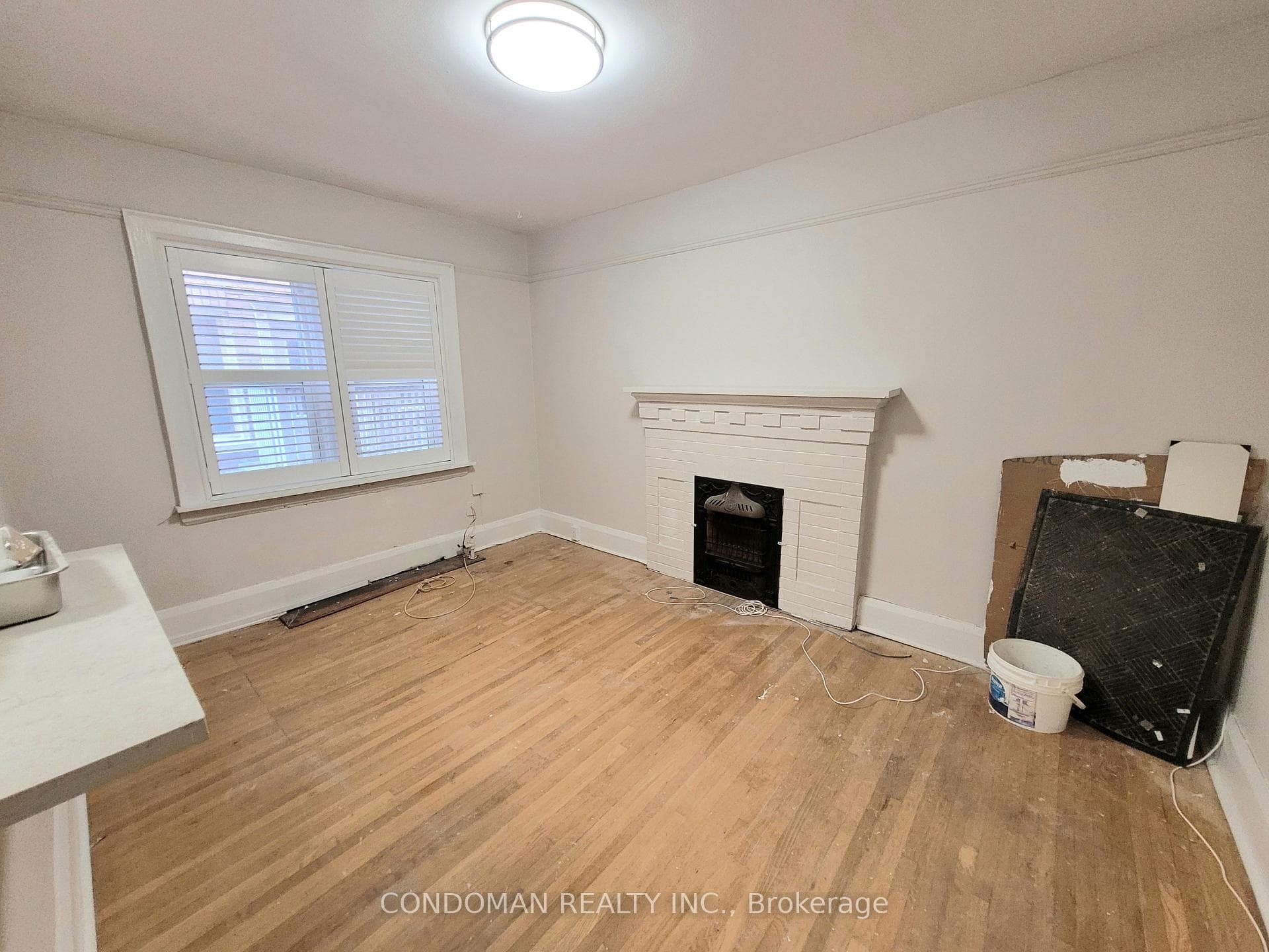 846 Broadview Avenue Unit 4 photo 1