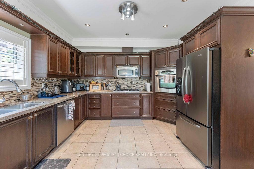 230 Paisley Boulevard Unit 40 photo 25
