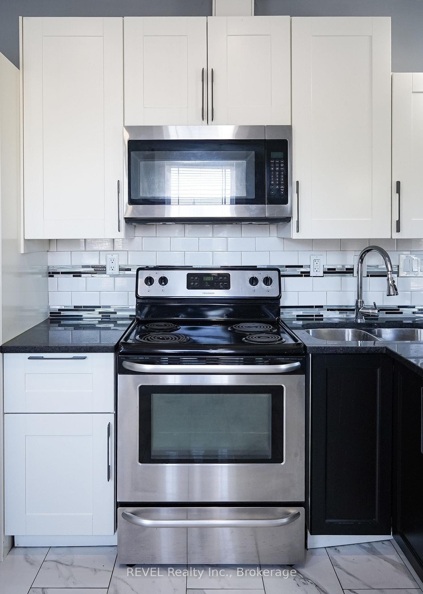 18 Clairmont Street Unit 3 photo 2
