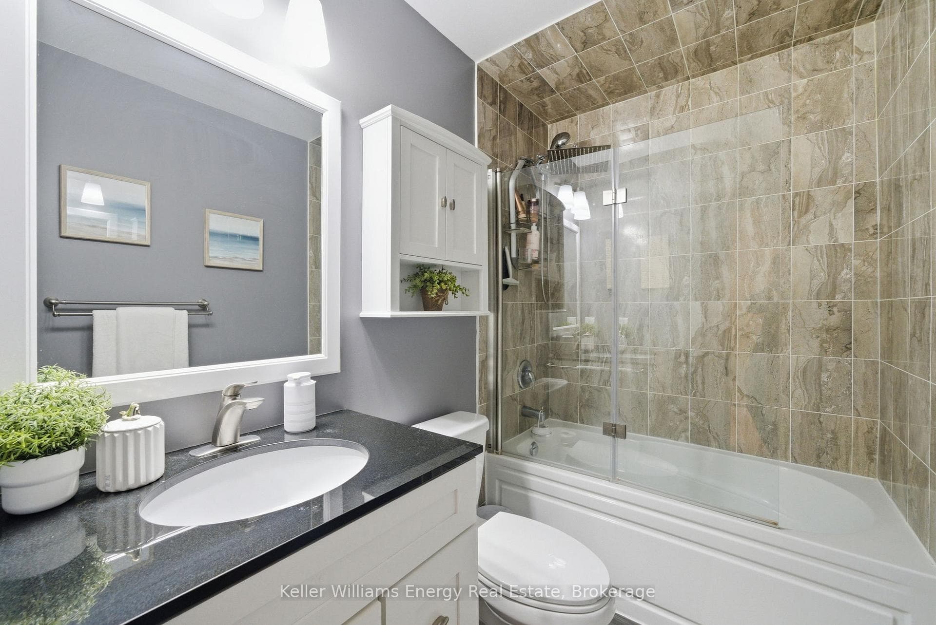 98 Tabaret Crescent photo 14