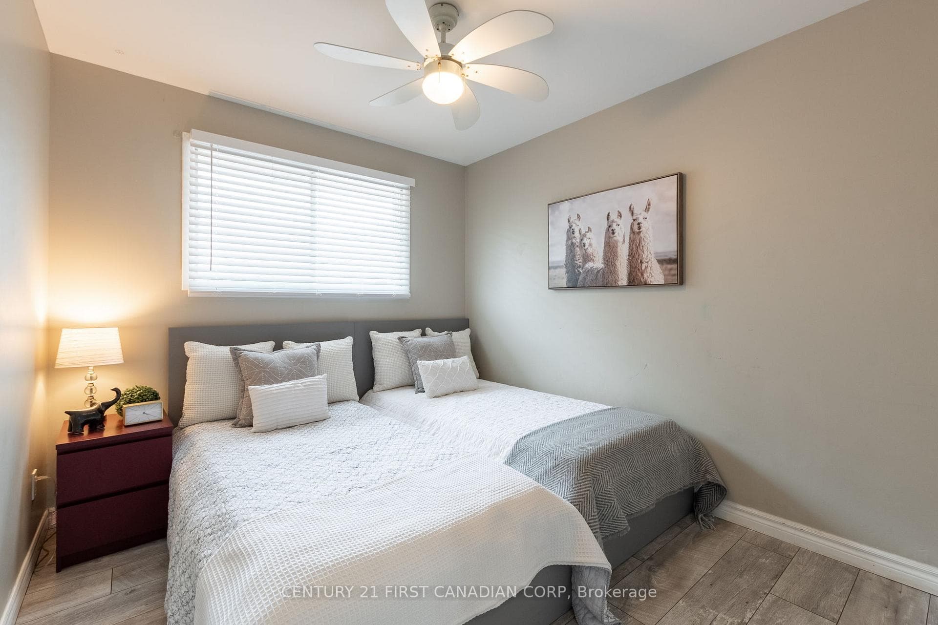 16 Ponderosa Crescent photo 22