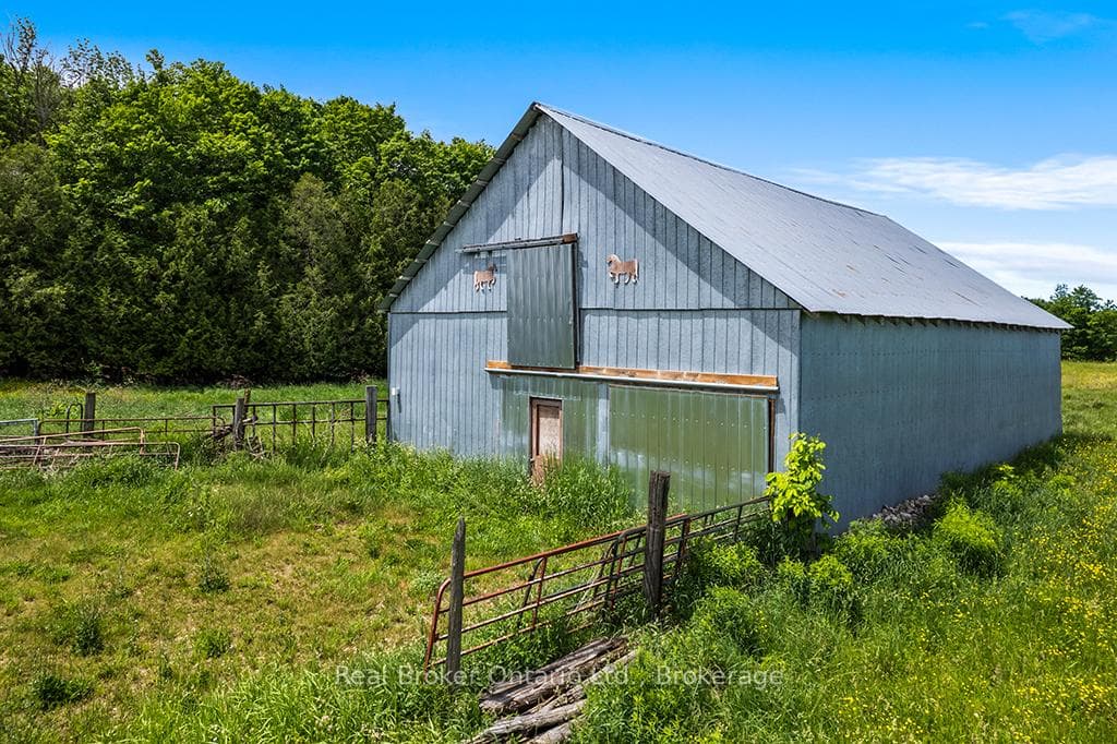 540031 80 Side Road photo 28