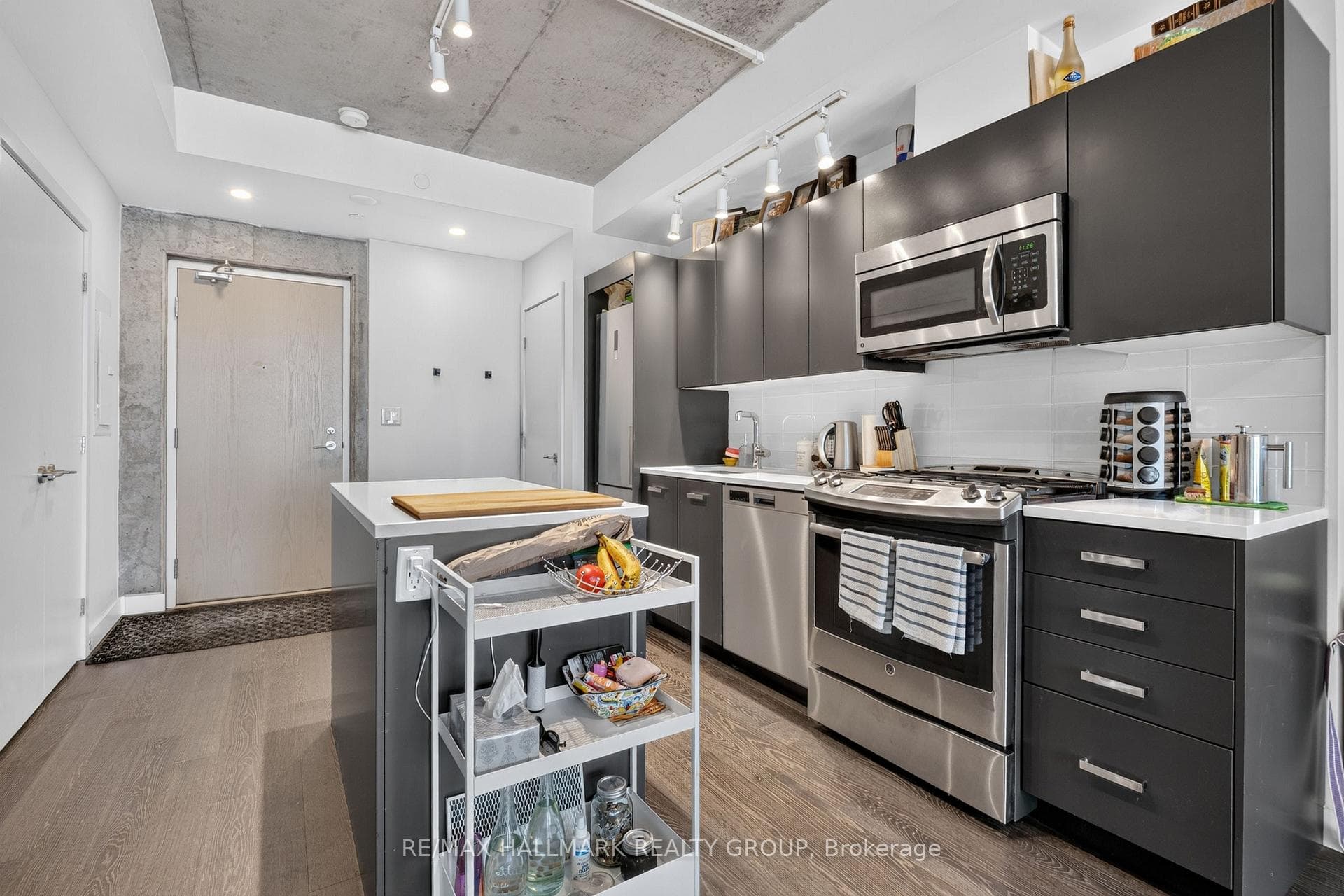 224 Lyon Street Unit 1411 photo 7