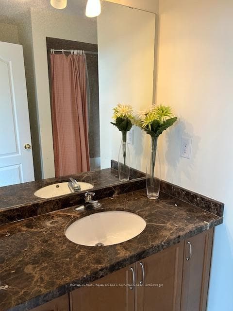 2373 Wasaga Drive photo 11