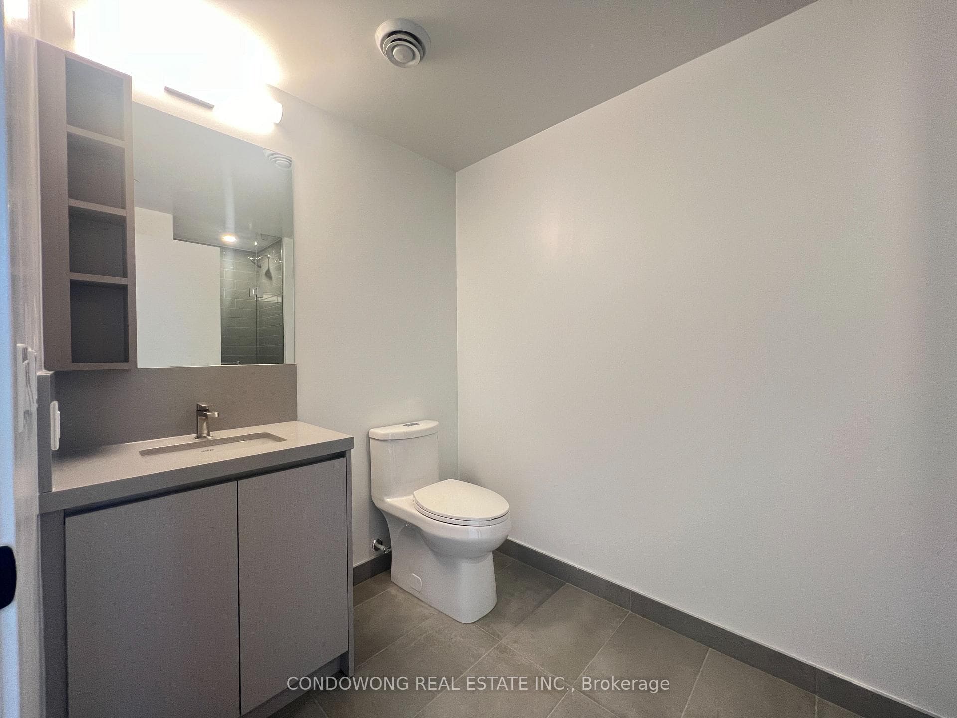 319 Jarvis Street Unit 3912 photo 4
