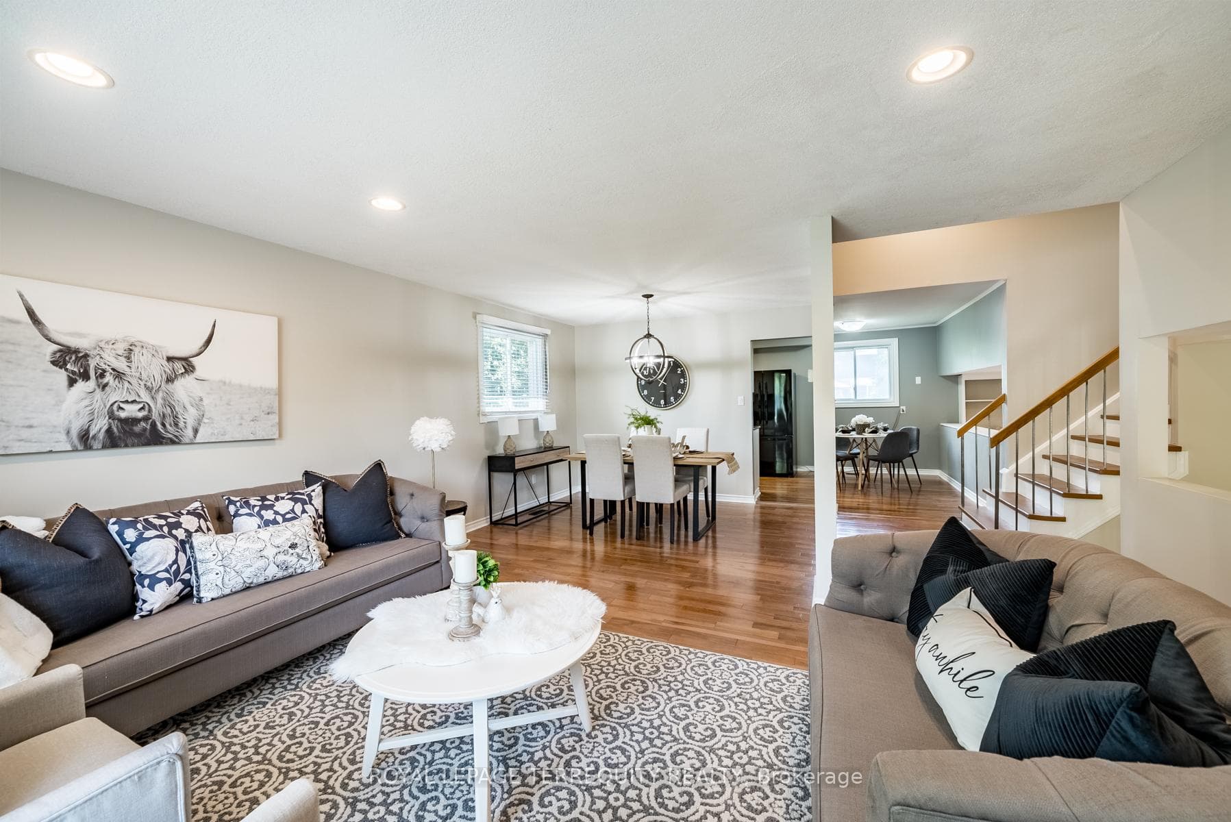 181 Hazelwood Drive photo 8