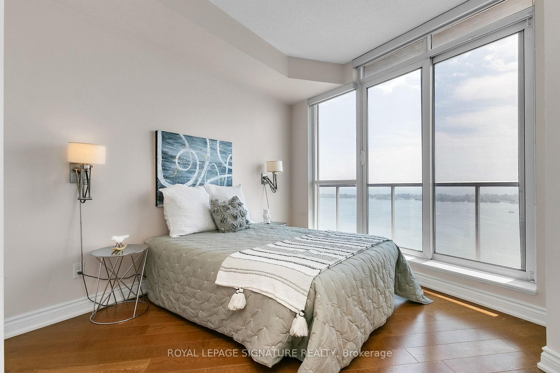 208 Queens Quay Unit 3107 photo 18
