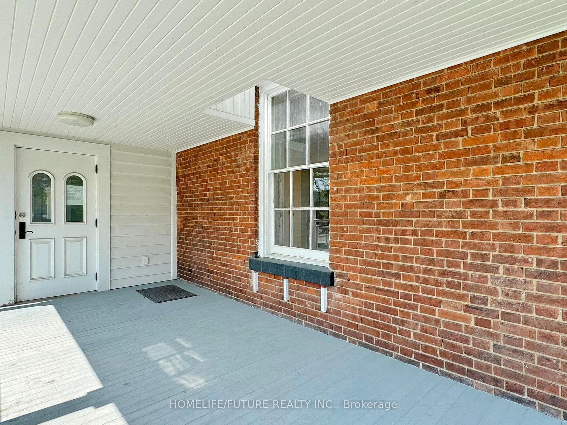 64 King Street photo 2