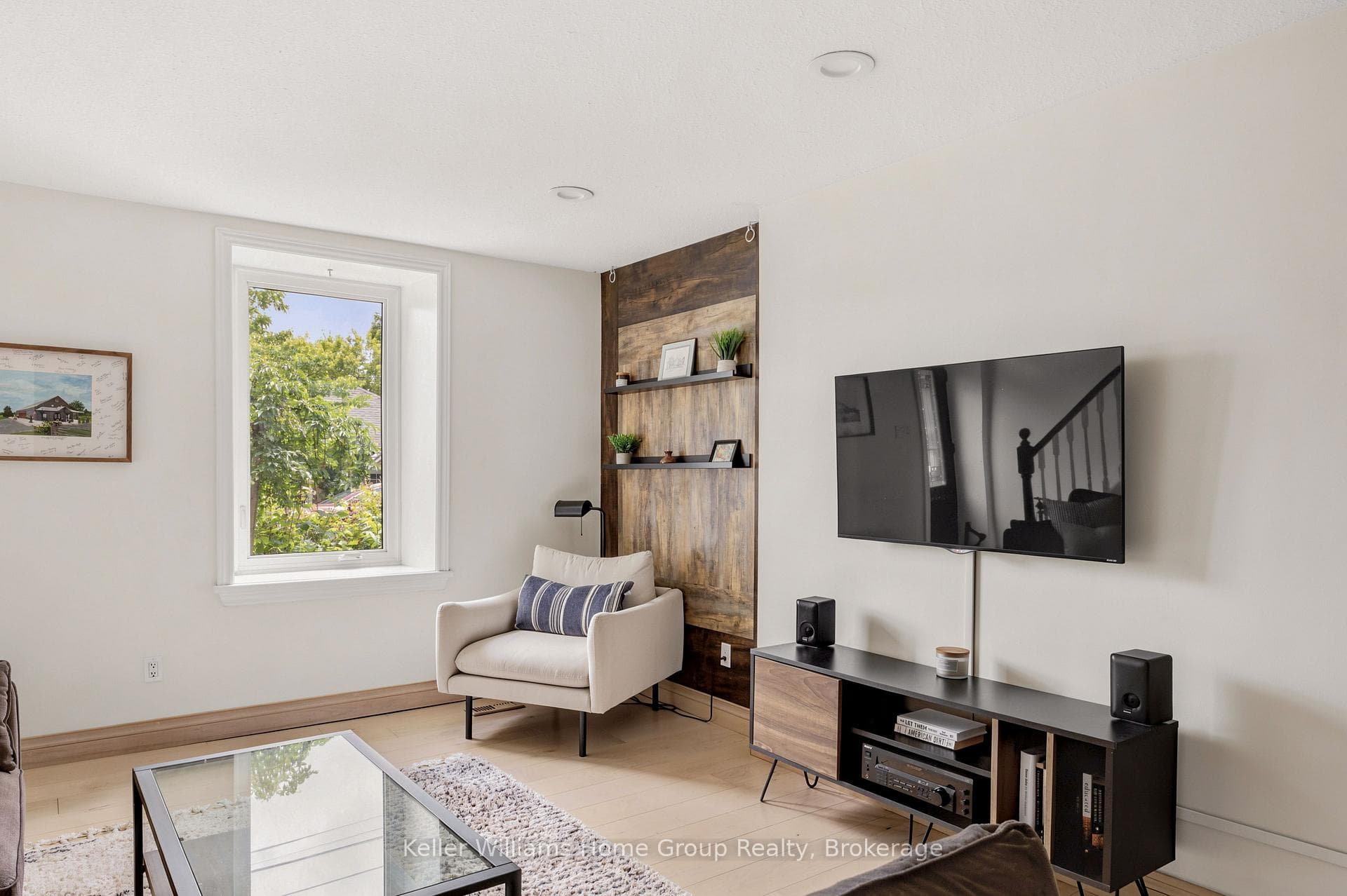 61 Essex Street photo 10