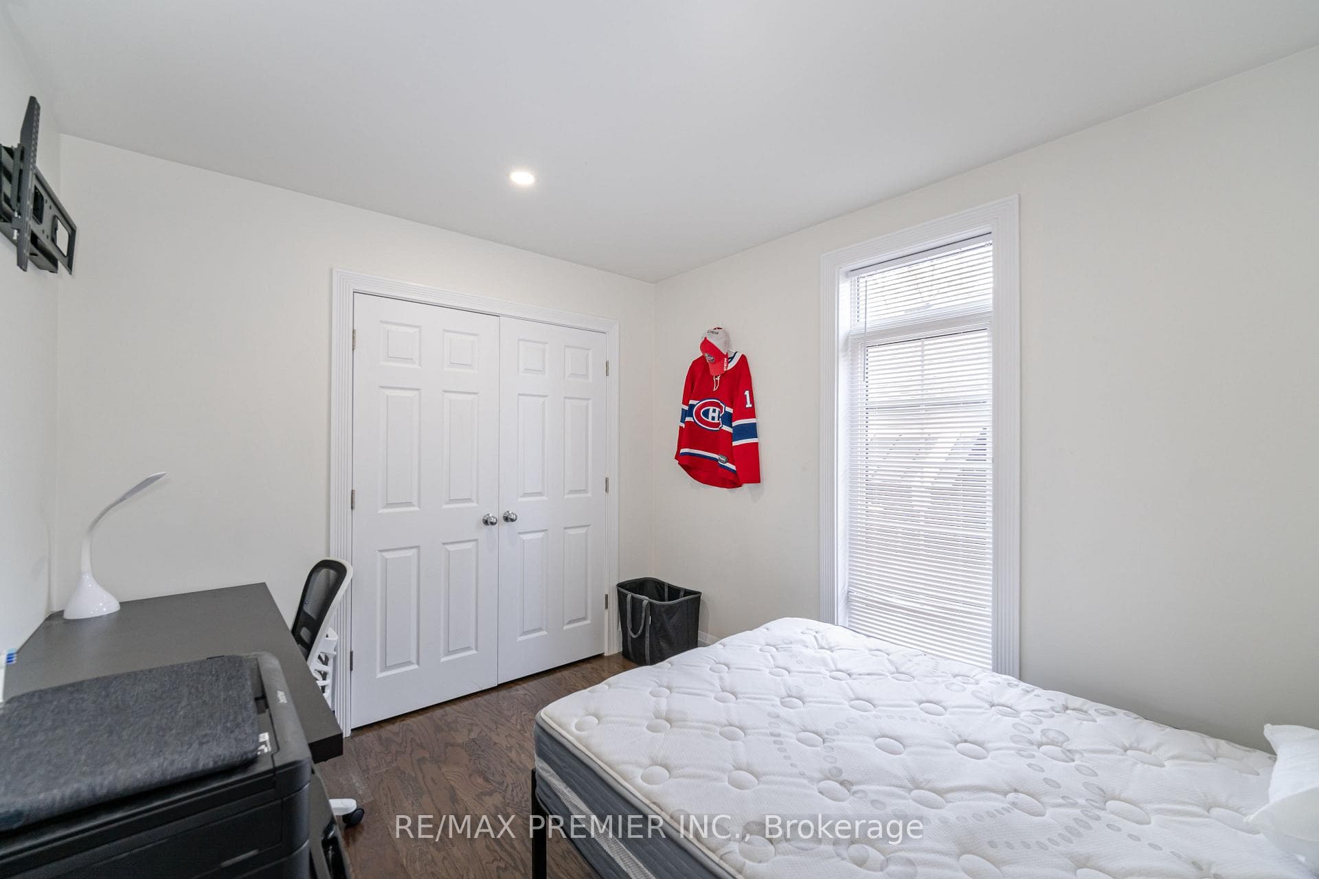 20 Beaucourt Road photo 10