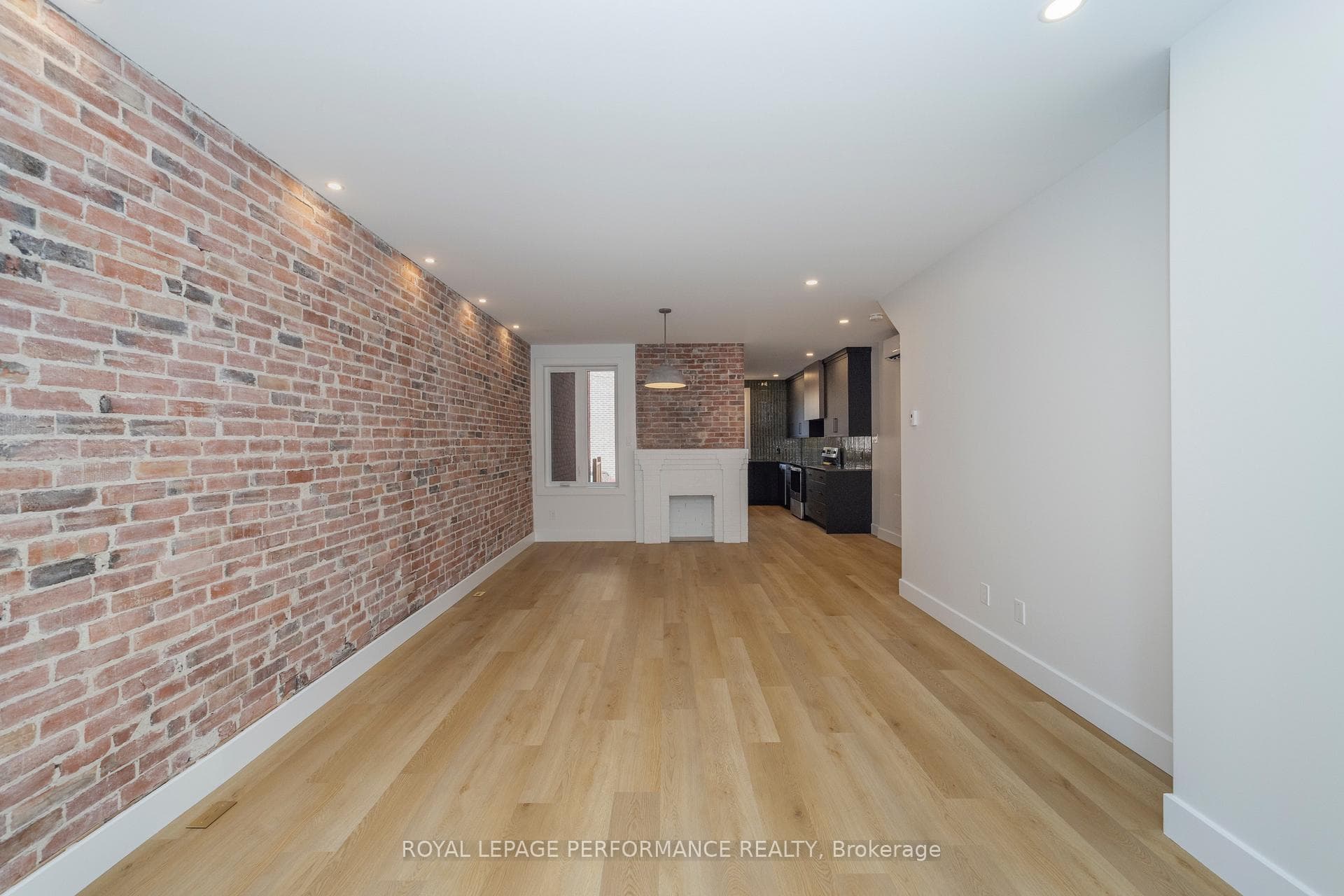 19 Monk Street Unit 1 photo 4