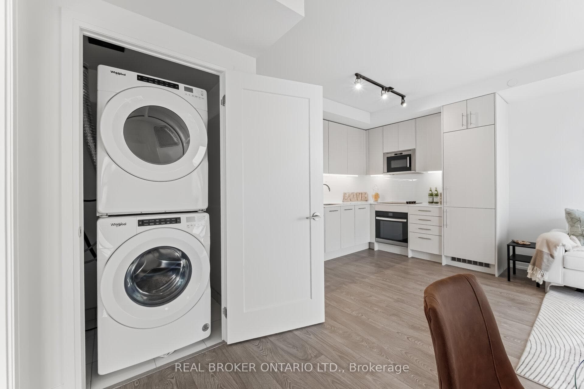 286 Main Street Unit 2602 photo 21