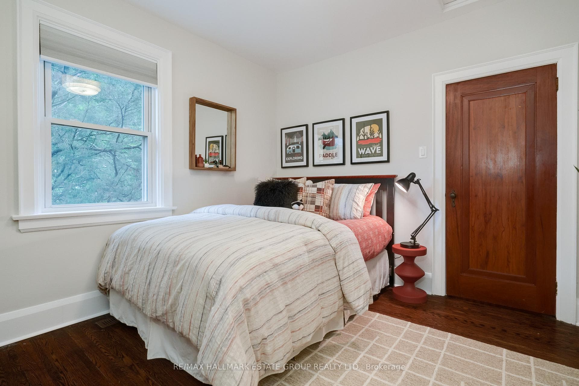 202 Scarboro Crescent photo 18
