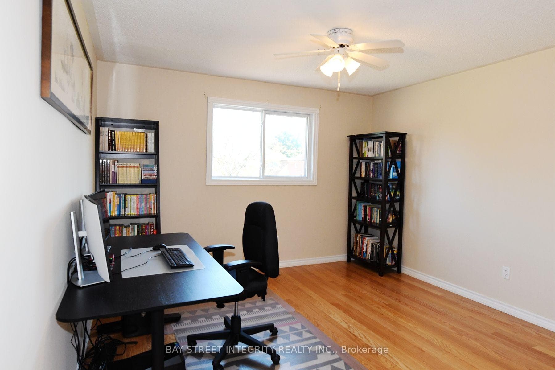 1213 Rosethorne Road photo 22