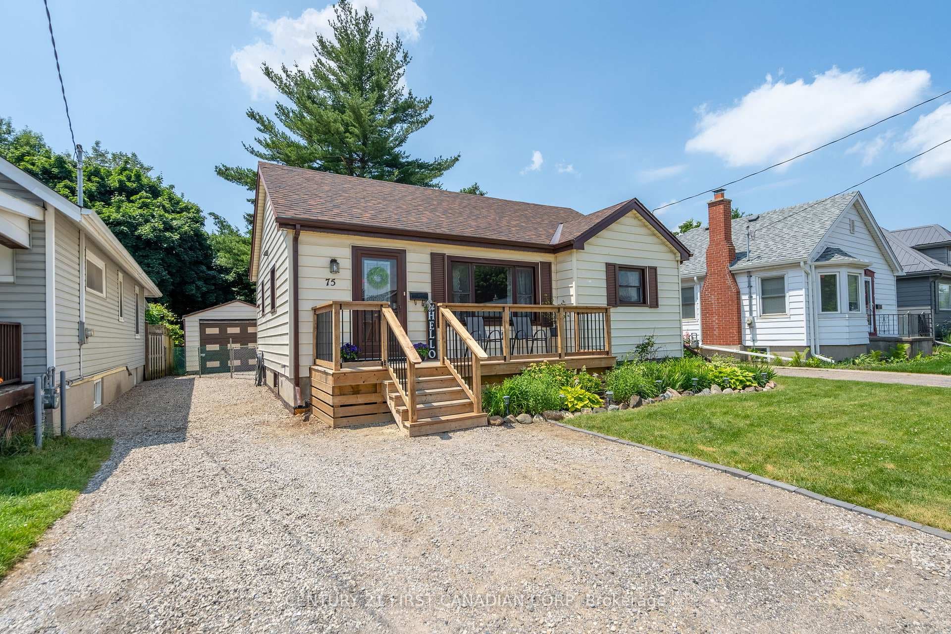75 Hume Street photo 1