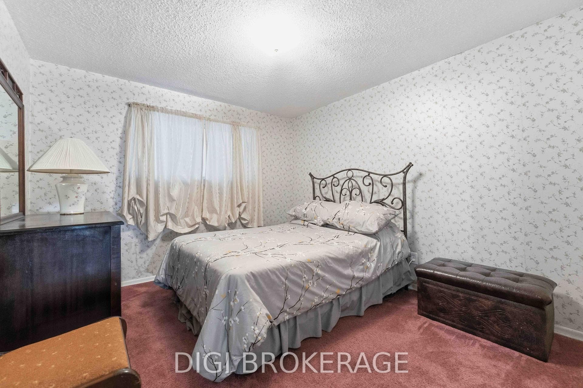 737 Southmore Drive photo 28