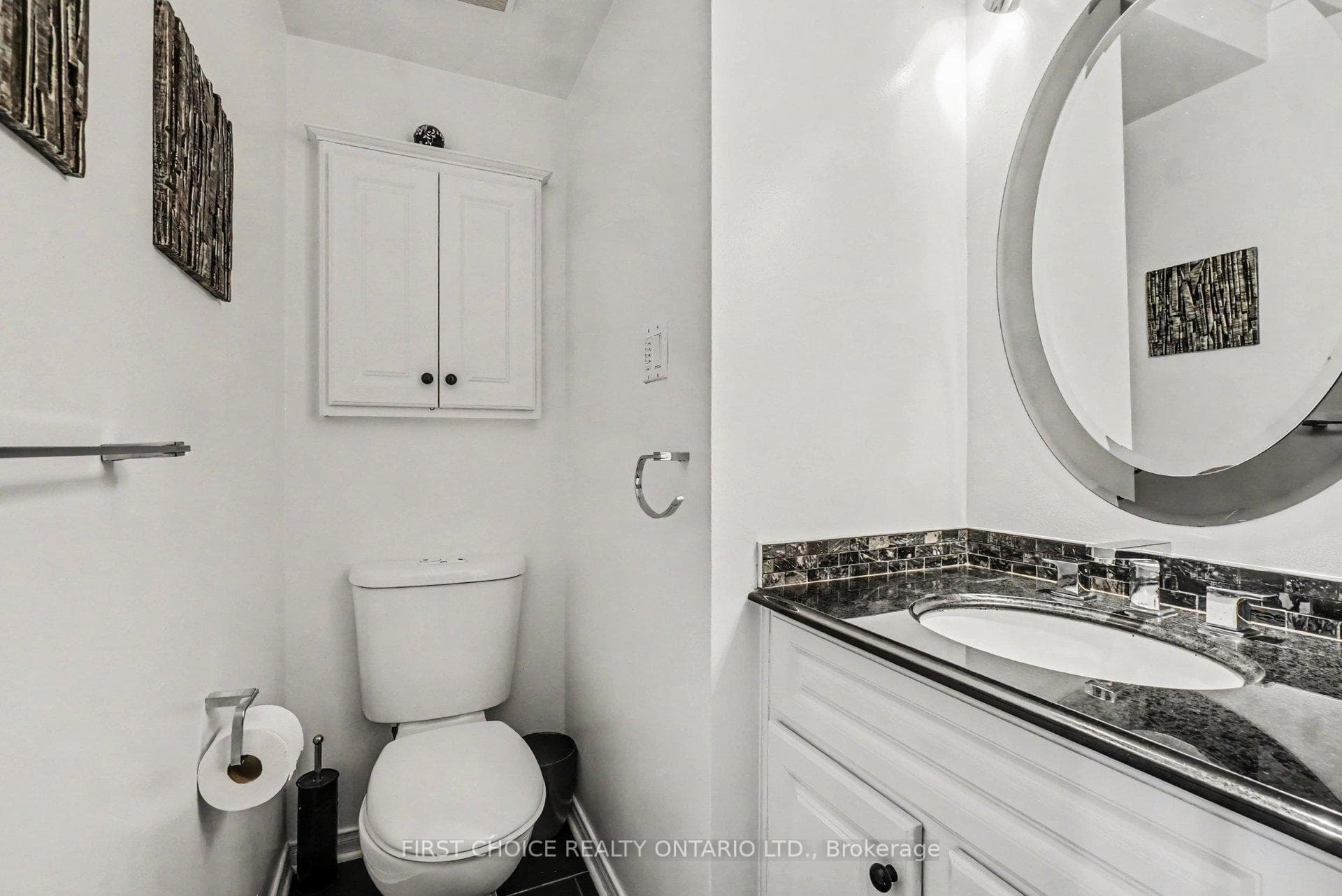 1793 Axminster Court Unit 34 photo 24