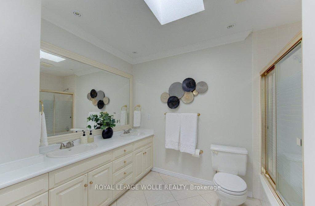 60 Allen Street Unit 7 photo 29