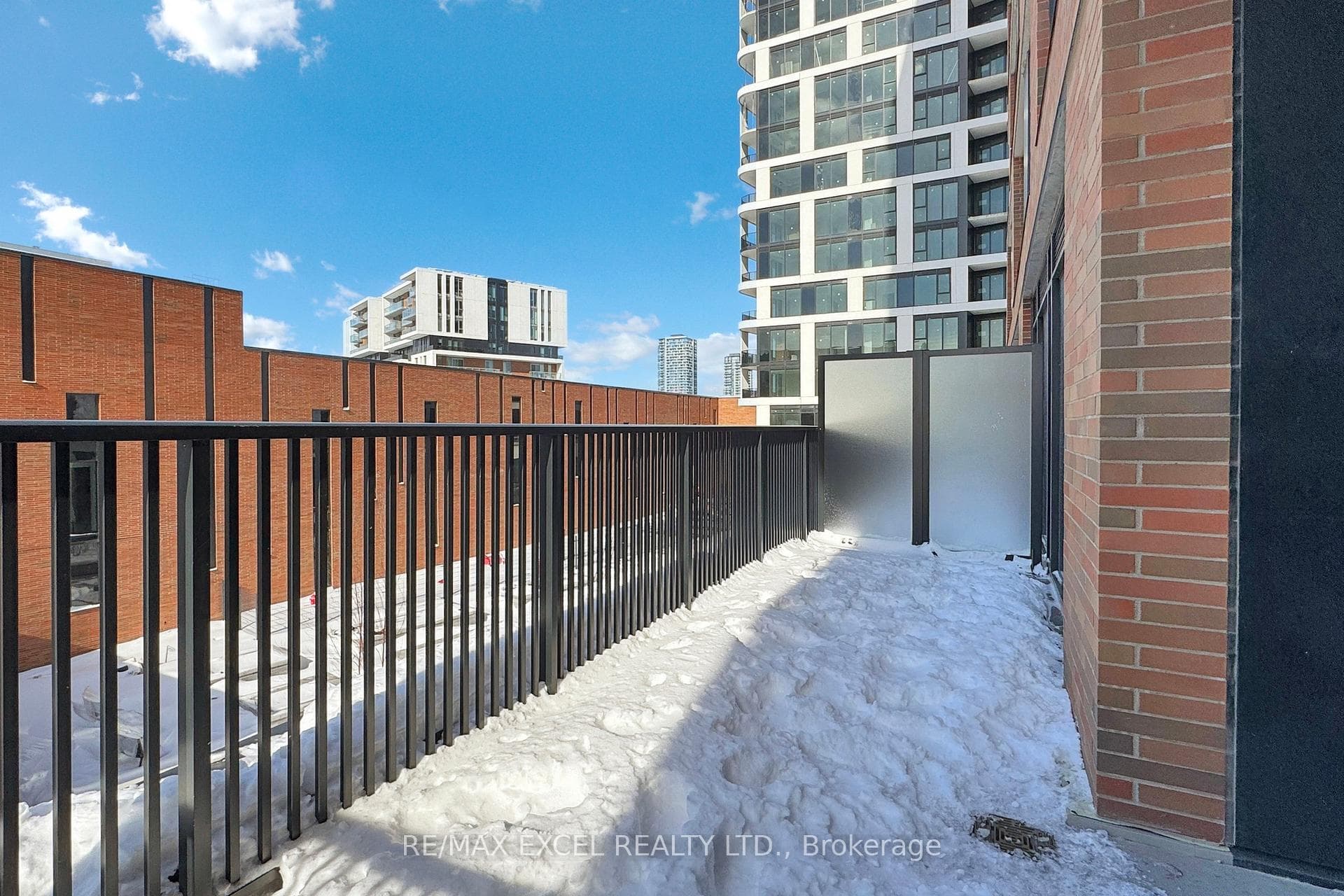38 Andre De Grasse Street Unit 910 photo 32