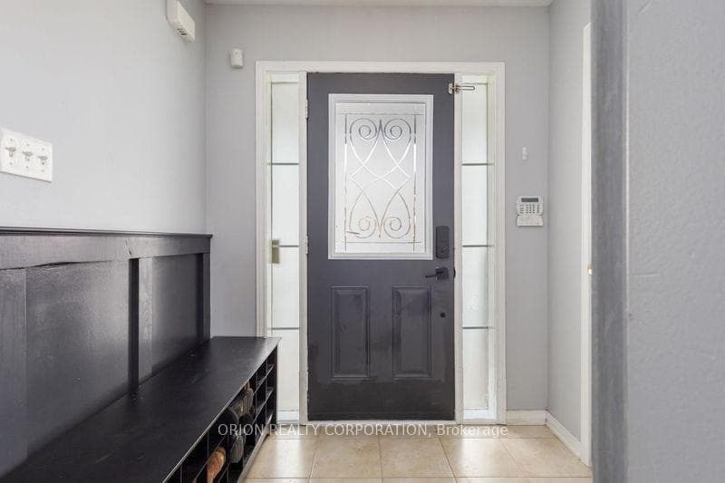 114 Duffin Drive photo 4